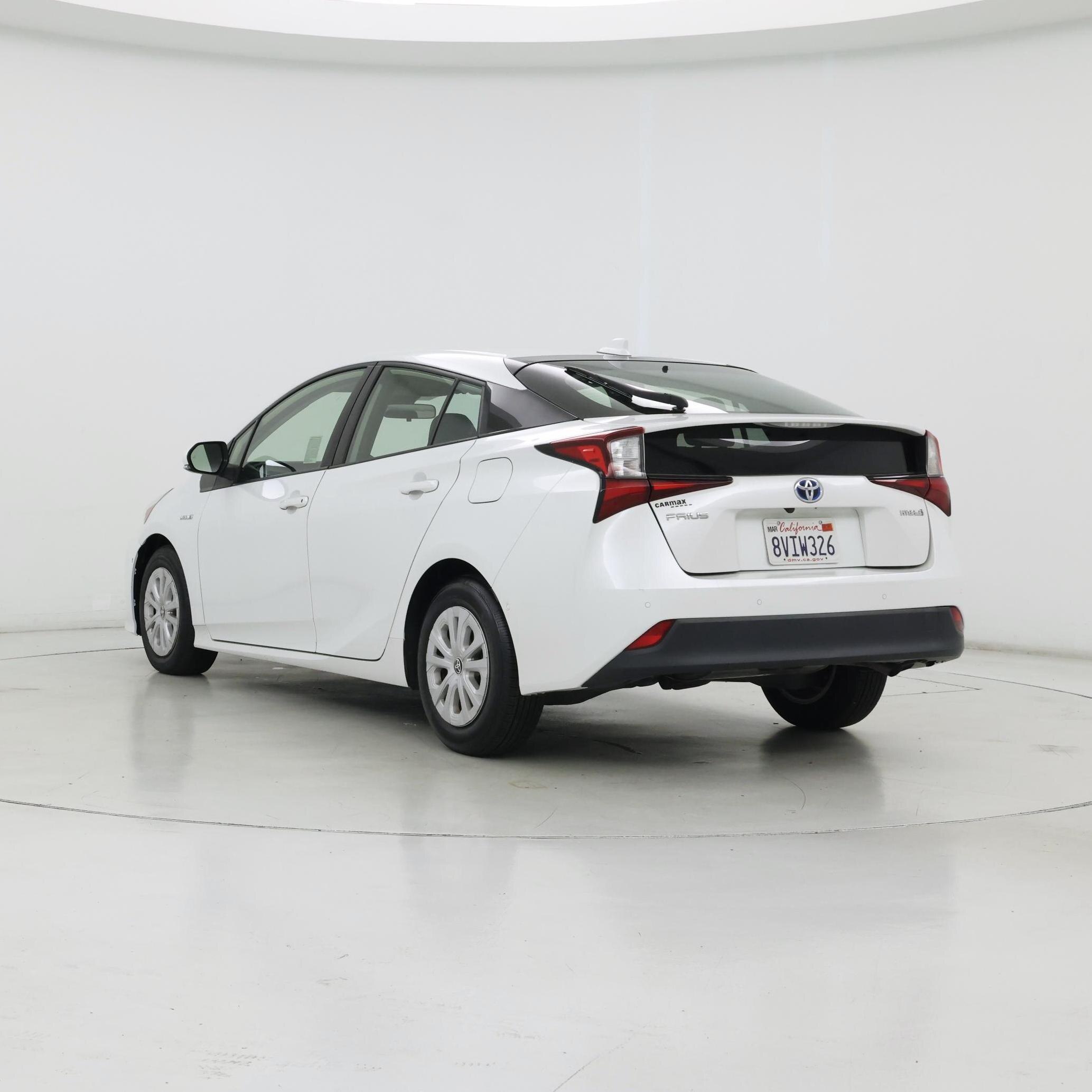 Thumbnail: 2021 Toyota Prius - 2