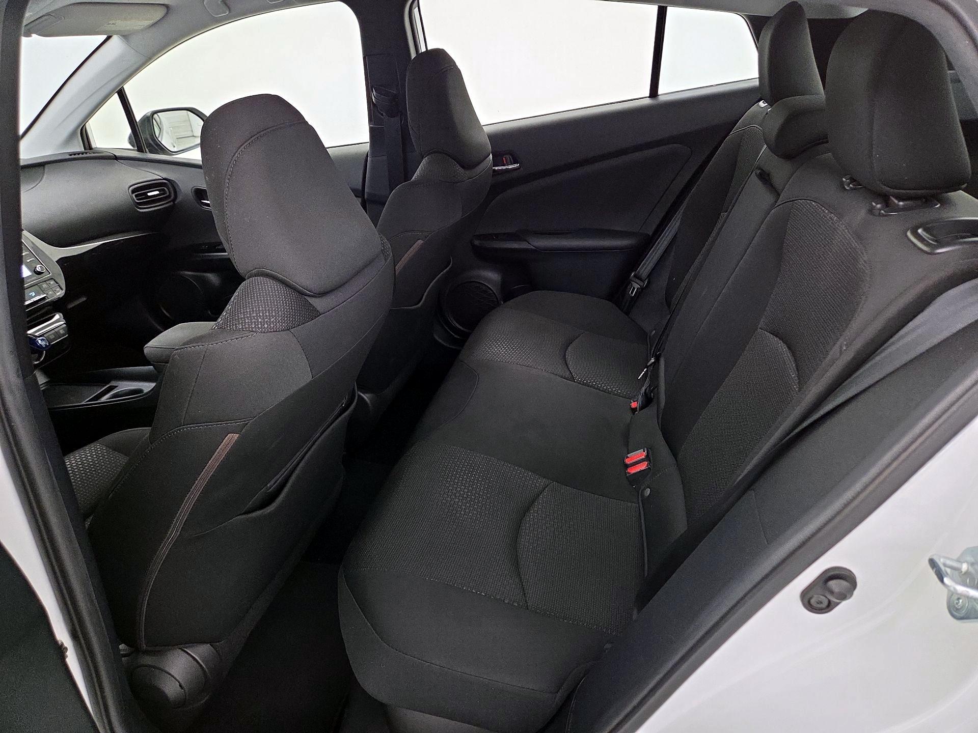 Thumbnail: 2021 Toyota Prius - 19