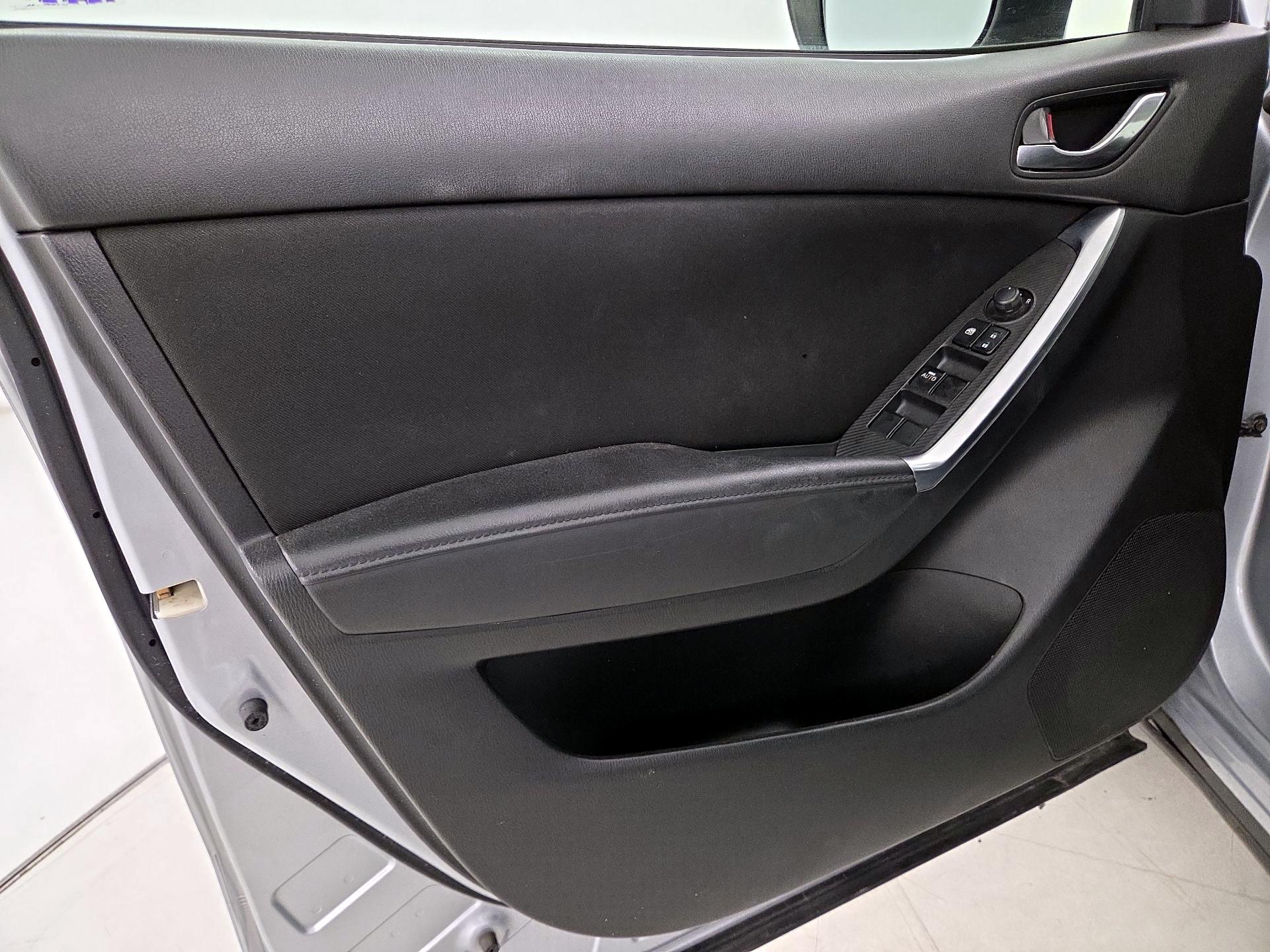 Thumbnail: 2016 Mazda CX-5 - 12