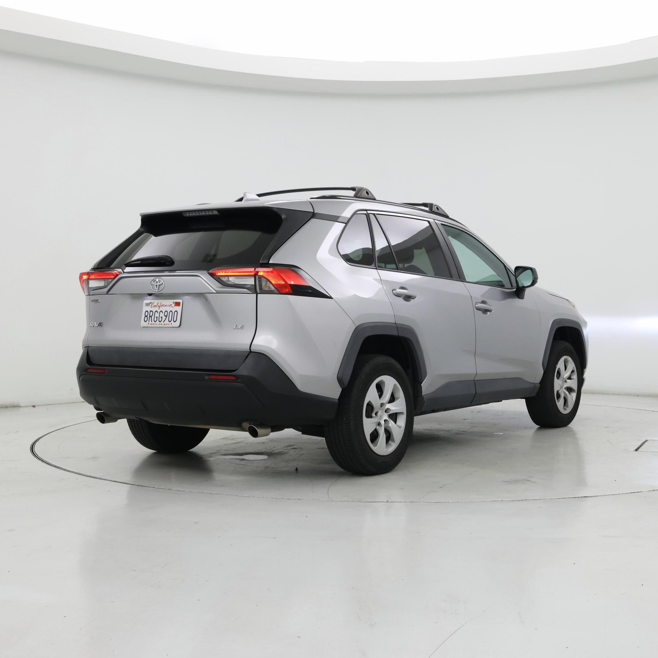 Thumbnail: 2020 Toyota RAV4 - 8