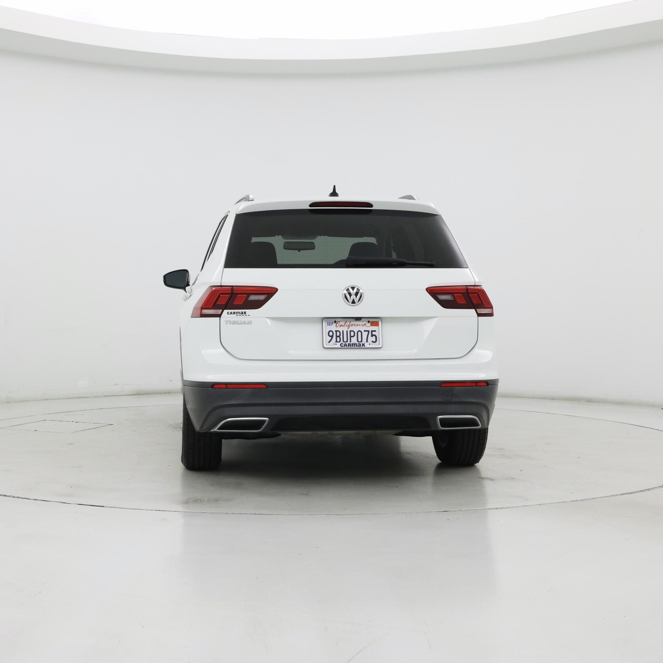 Thumbnail: 2020 Volkswagen Tiguan - 6