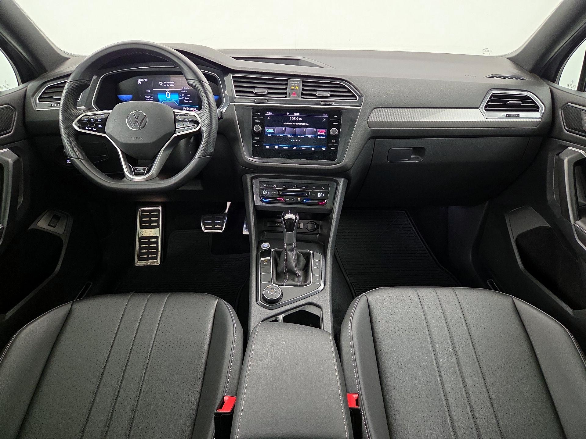 Thumbnail: 2024 Volkswagen Tiguan - 9