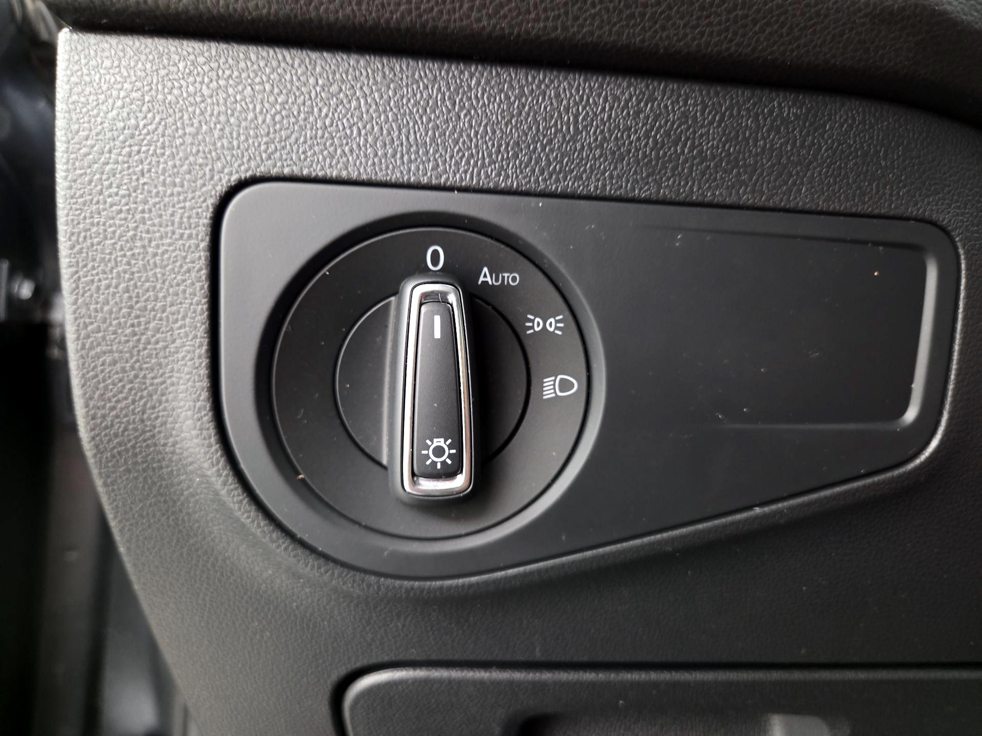 Thumbnail: 2024 Volkswagen Tiguan - 13