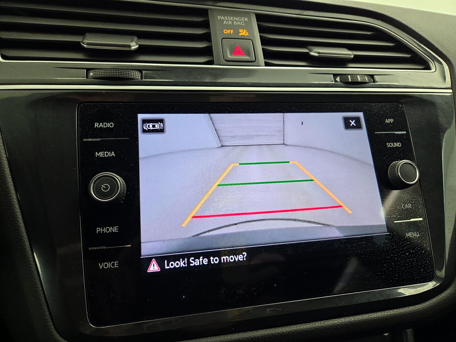 Thumbnail: 2024 Volkswagen Tiguan - 14