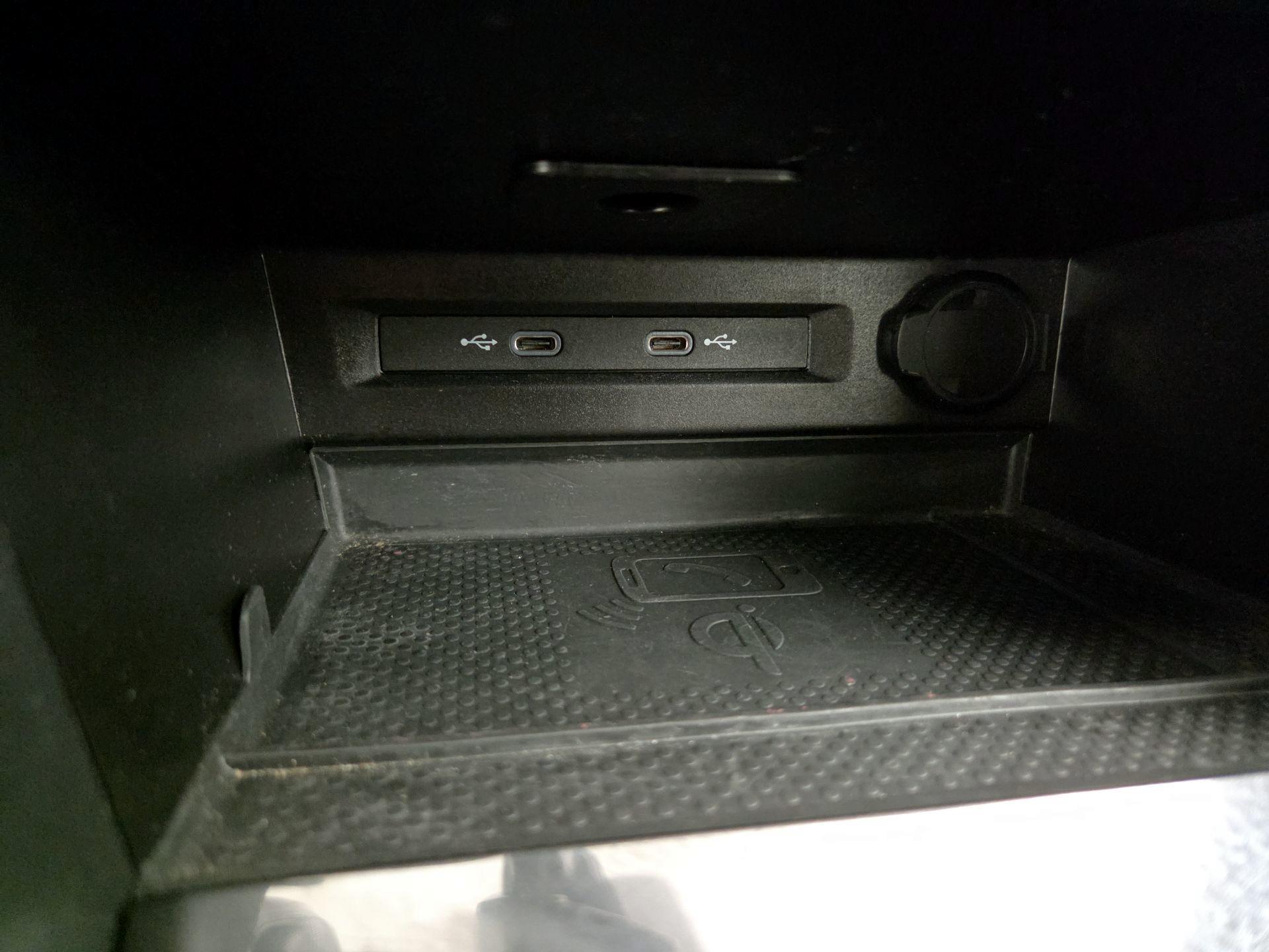 Thumbnail: 2024 Volkswagen Tiguan - 18