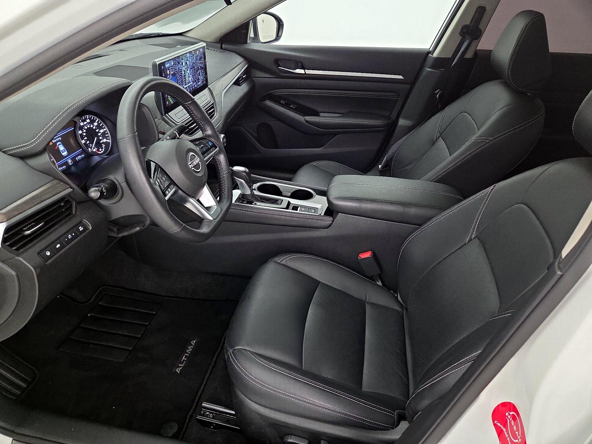 Thumbnail: 2023 Nissan Altima - 11