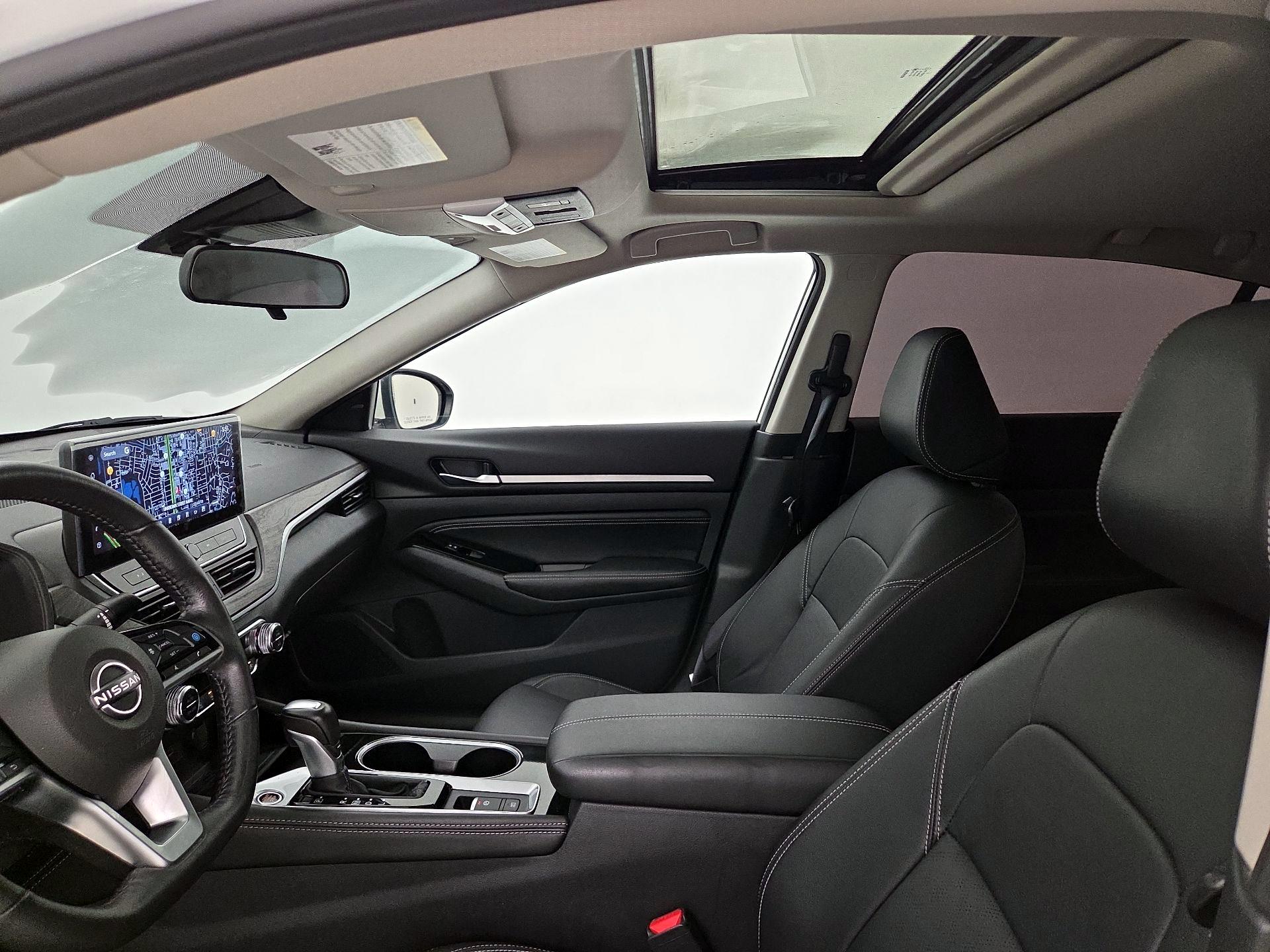 Thumbnail: 2023 Nissan Altima - 20