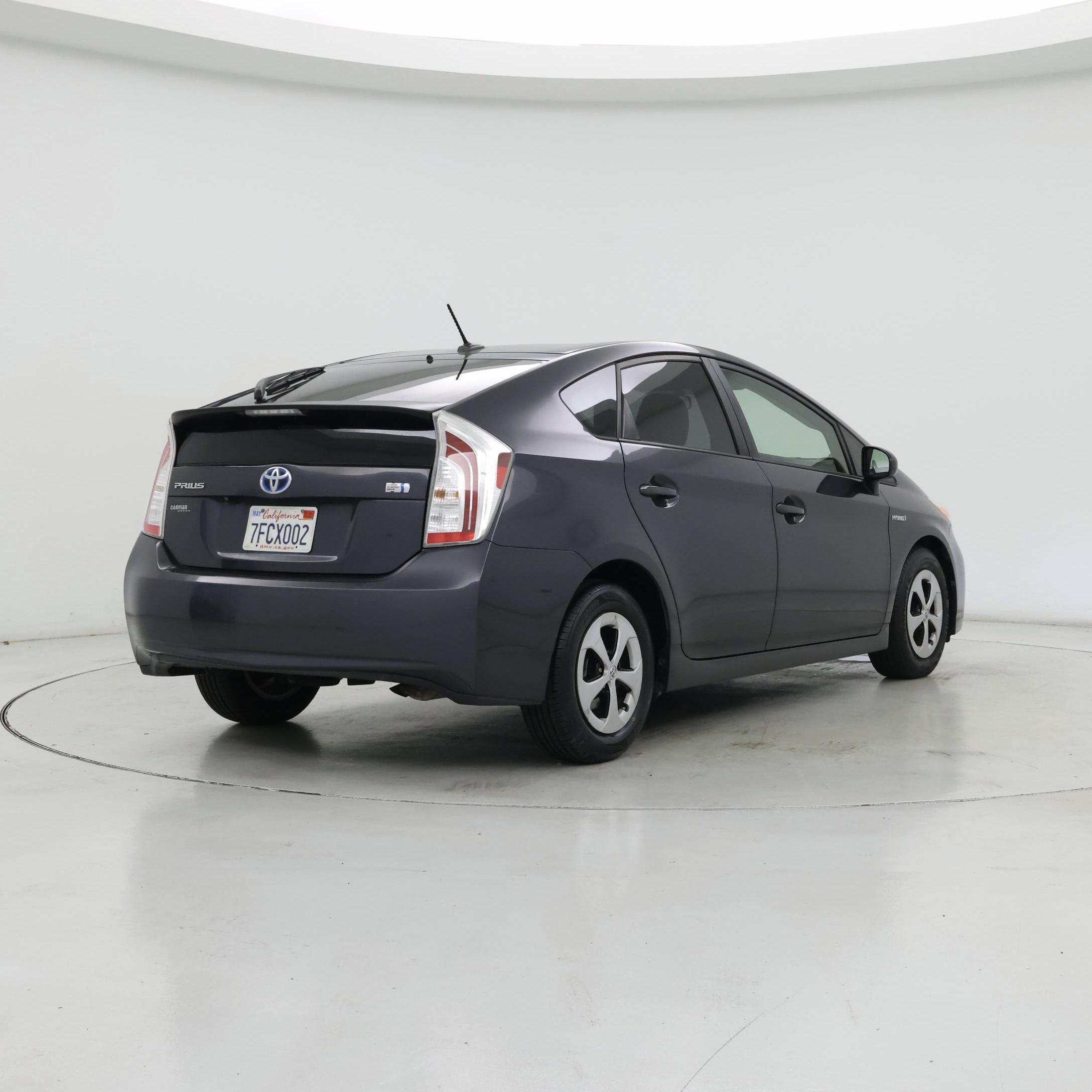Thumbnail: 2014 Toyota Prius - 8