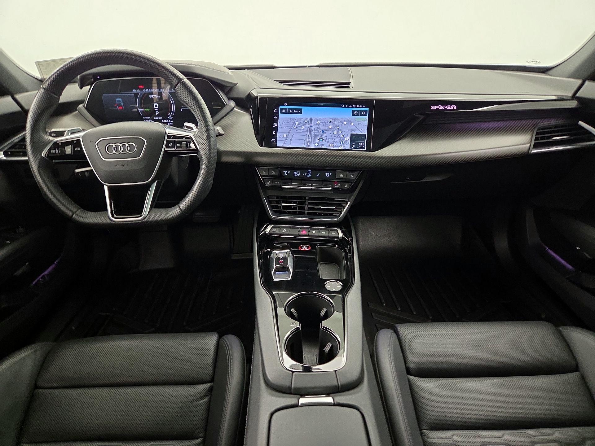 Thumbnail: 2022 Audi e-tron GT - 9