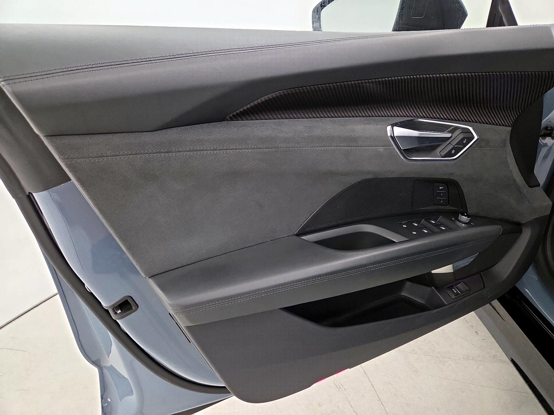 Thumbnail: 2022 Audi e-tron GT - 12