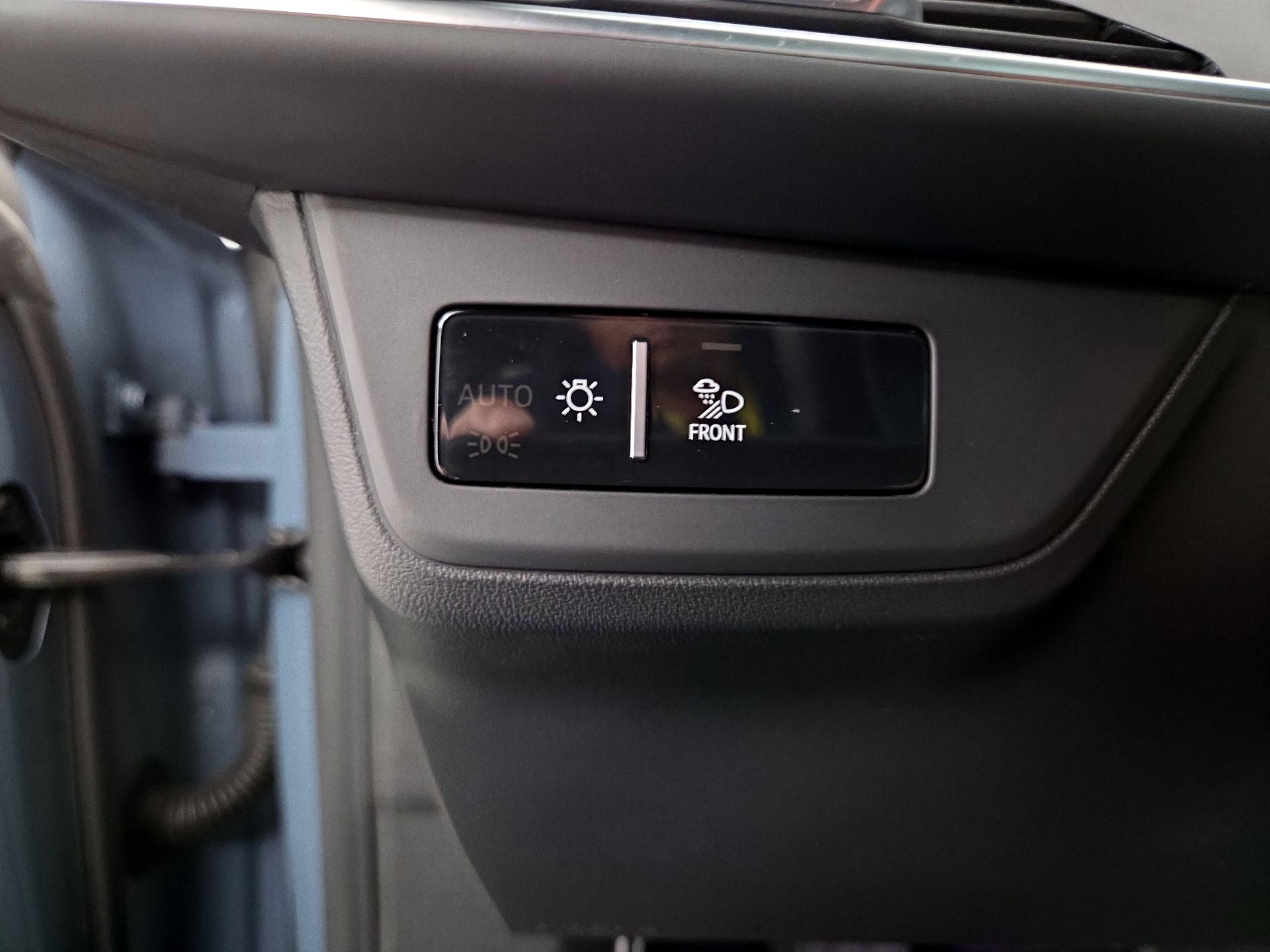 Thumbnail: 2022 Audi e-tron GT - 13