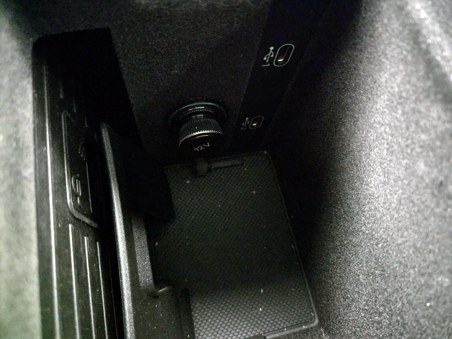 Thumbnail: 2022 Audi e-tron GT - 19