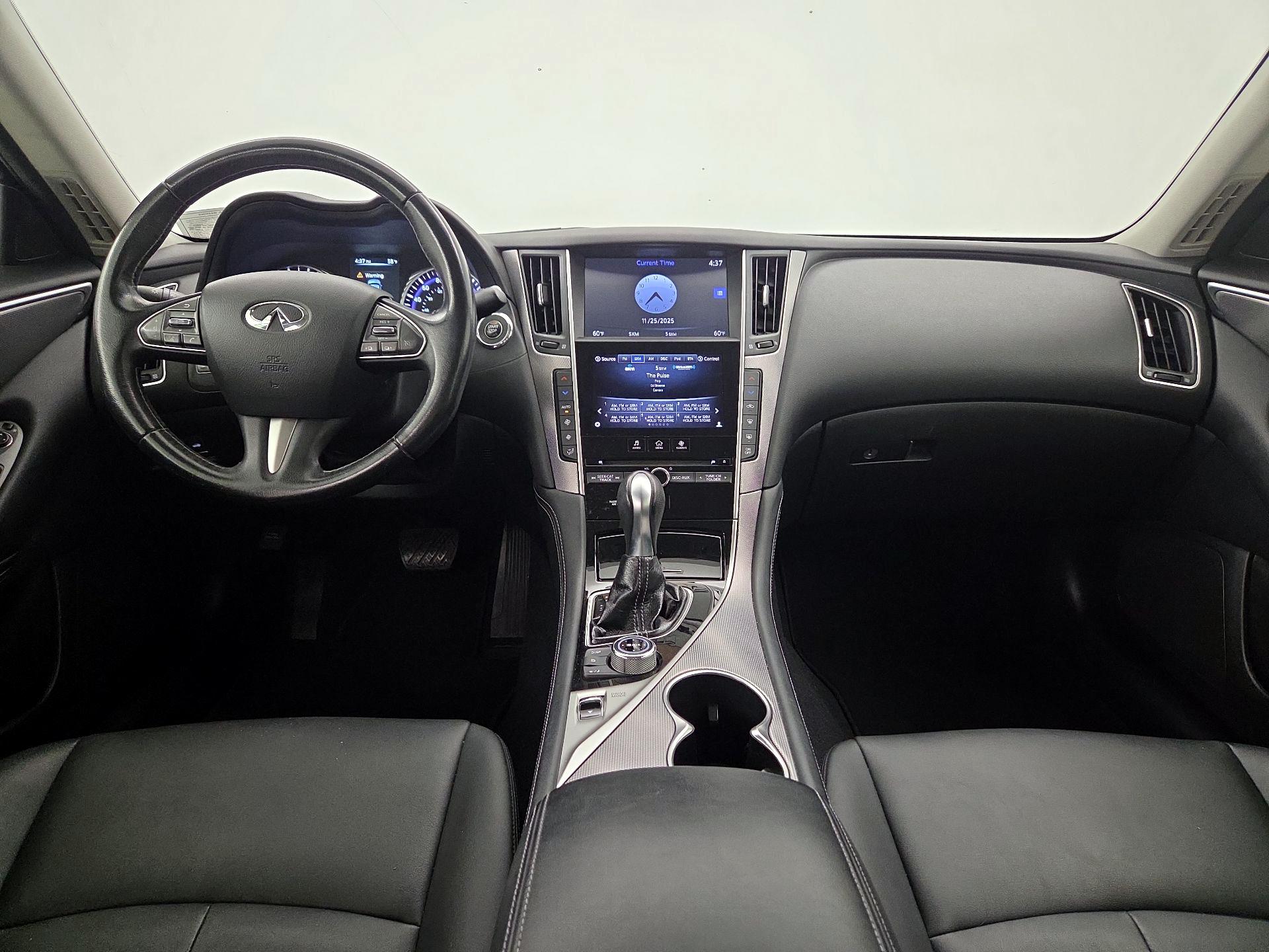 Thumbnail: 2015 INFINITI Q50 - 9