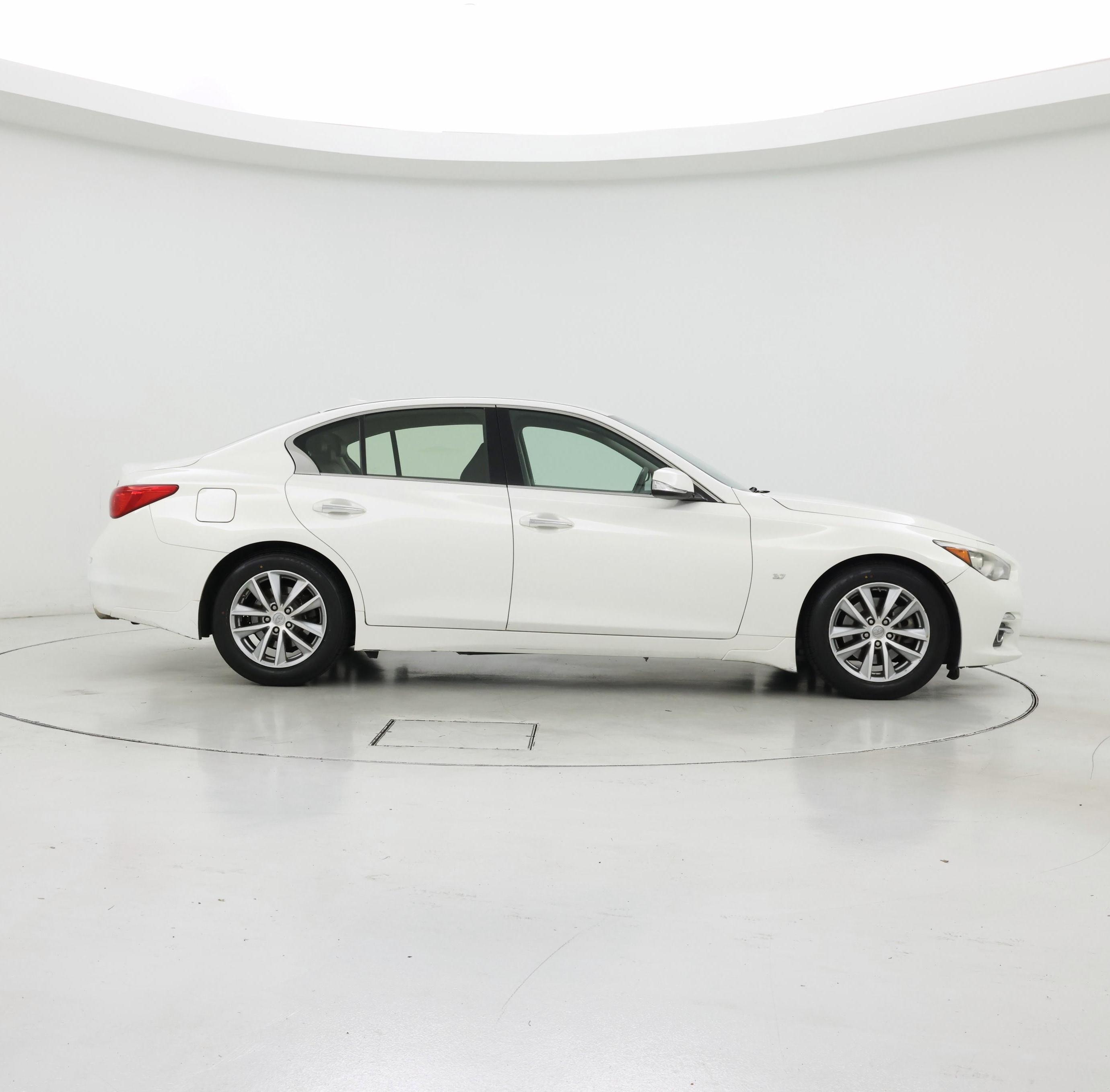 Thumbnail: 2015 INFINITI Q50 - 7