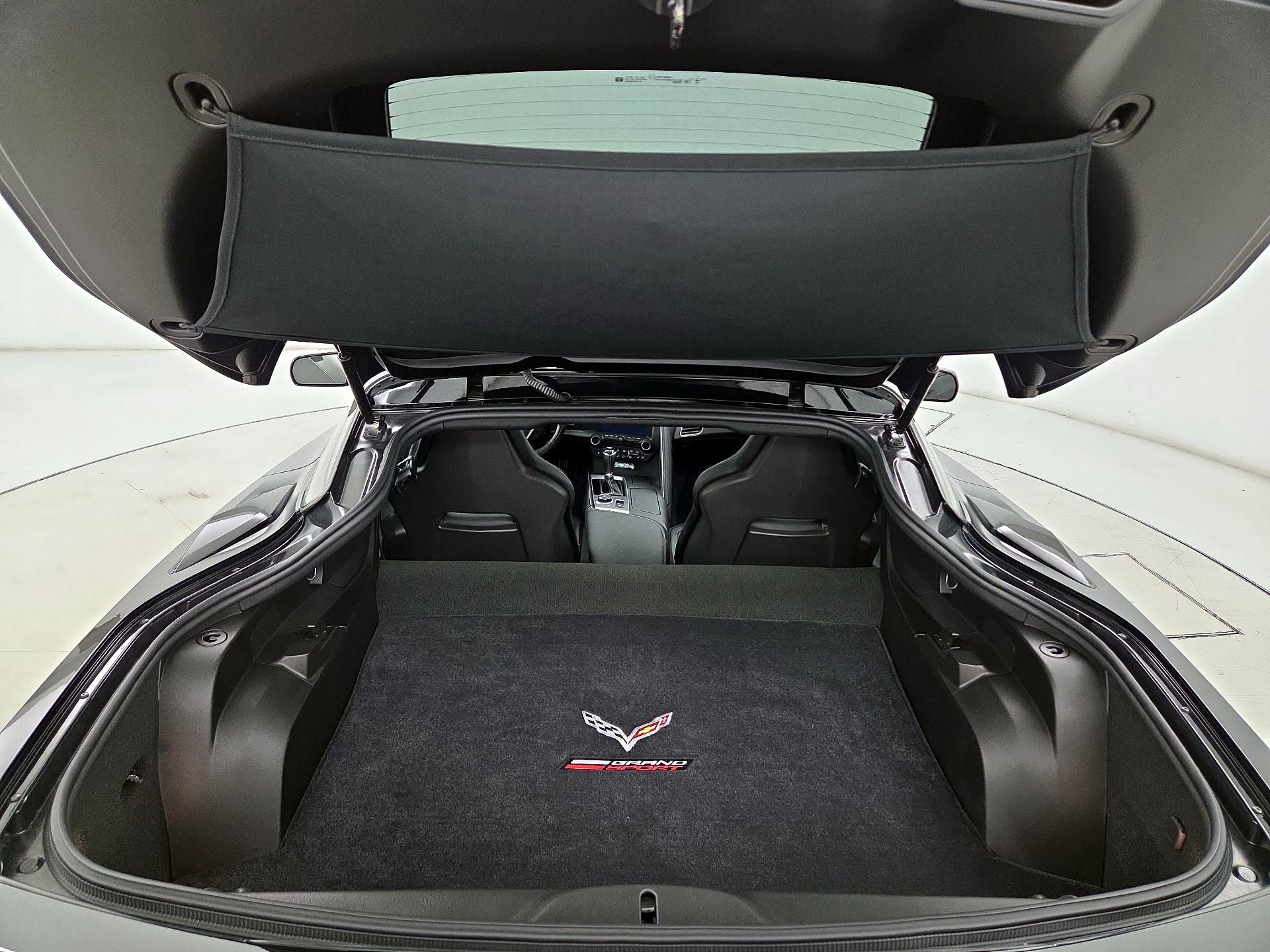 Thumbnail: 2019 Chevrolet Corvette - 20