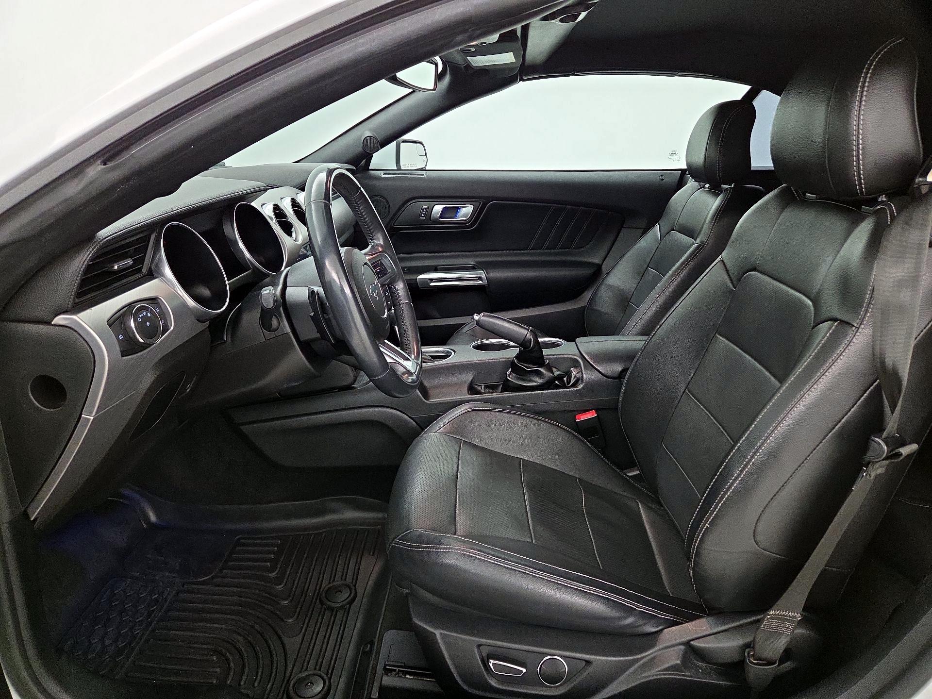 Thumbnail: 2018 Ford Mustang - 11