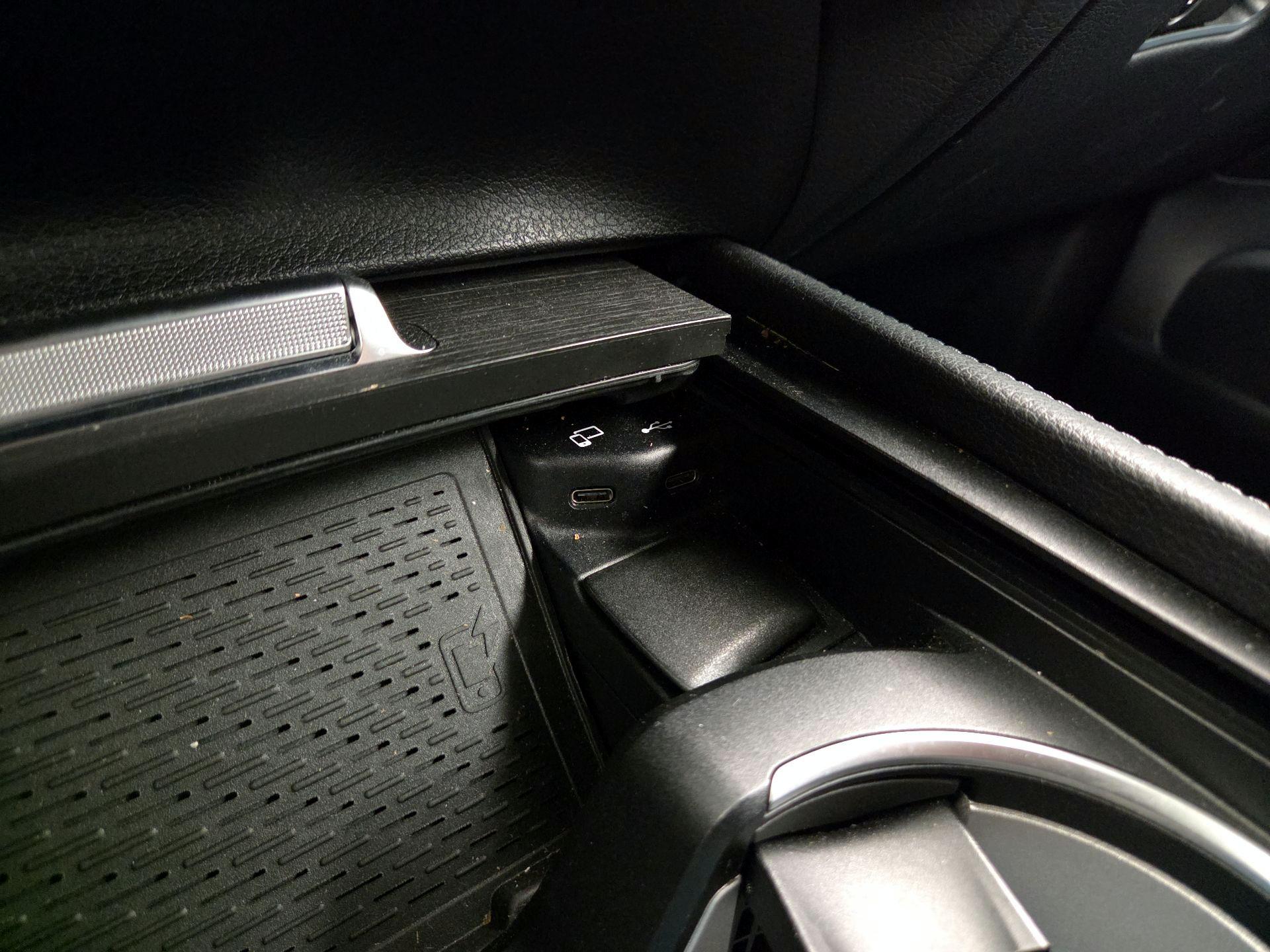 Thumbnail: 2020 Mercedes-Benz GLE - 19