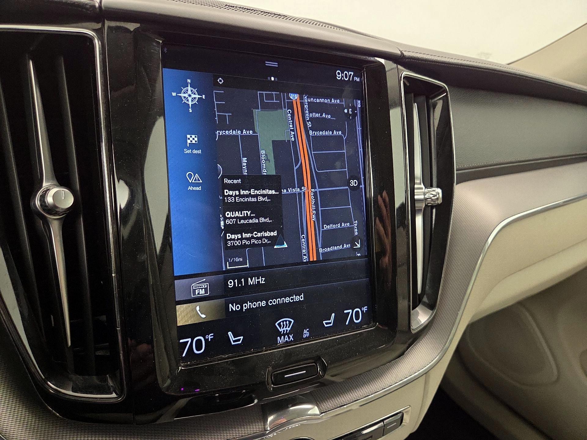 Thumbnail: 2019 Volvo XC60 - 14