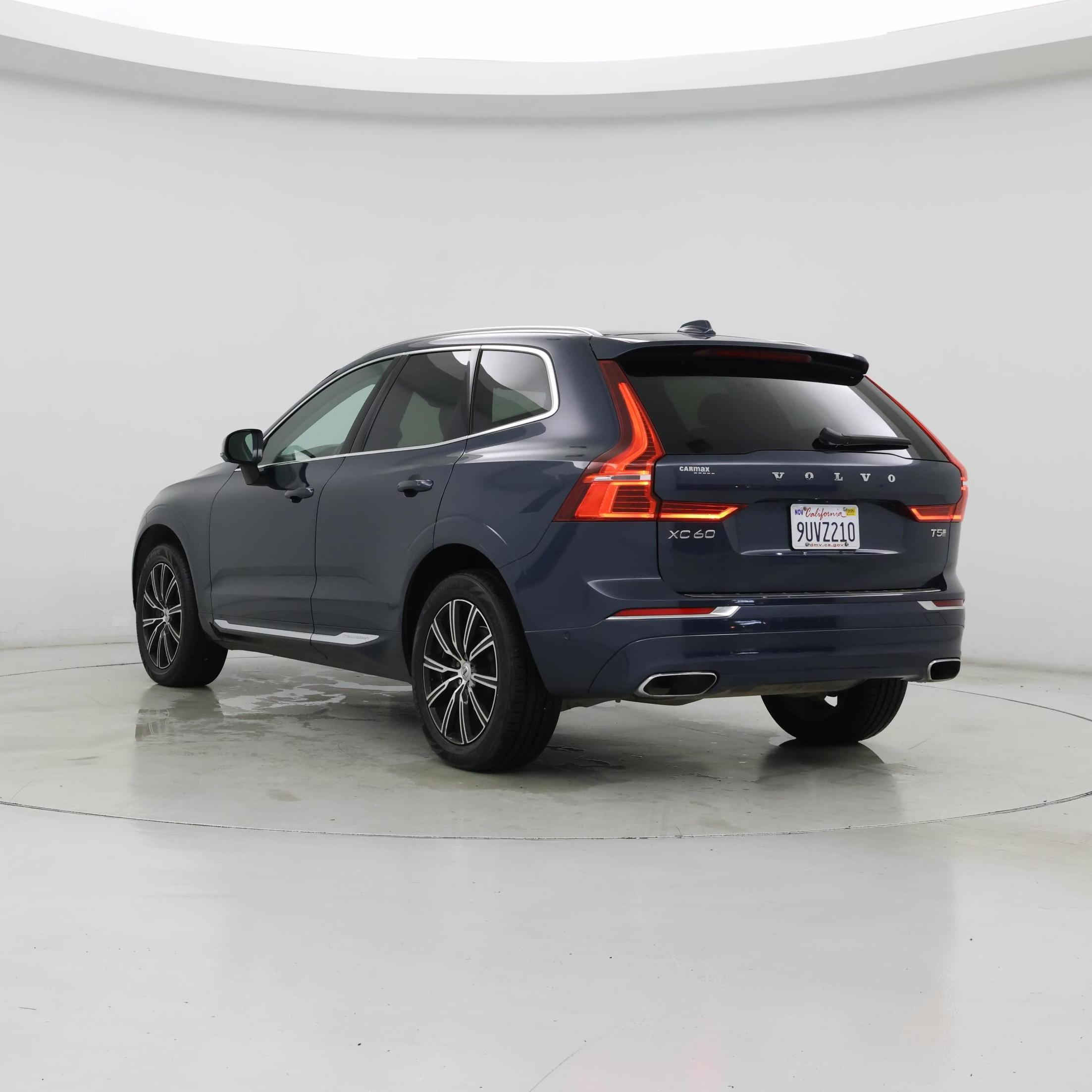 Thumbnail: 2019 Volvo XC60 - 2