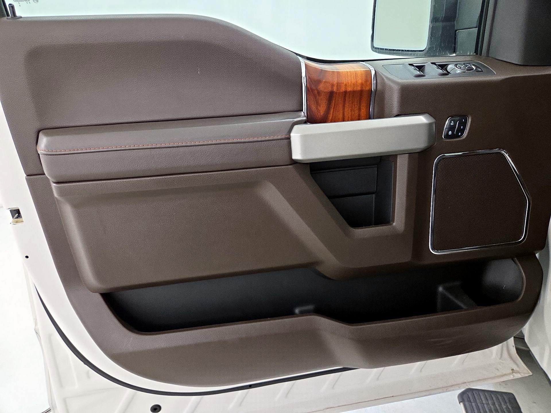 Thumbnail: 2016 Ford F-150 - 12