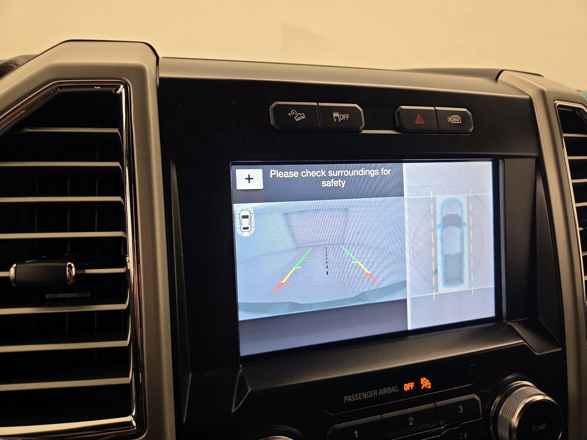 Thumbnail: 2016 Ford F-150 - 15