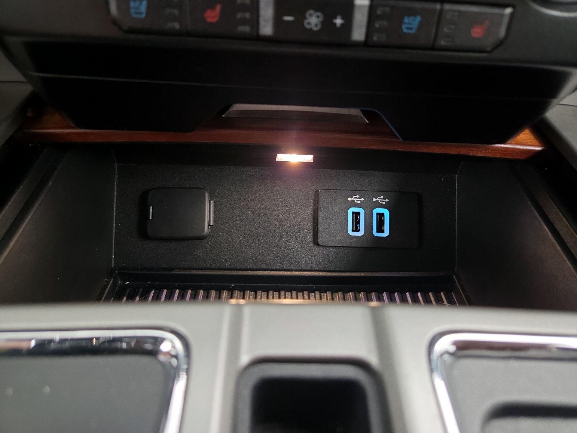 Thumbnail: 2016 Ford F-150 - 19