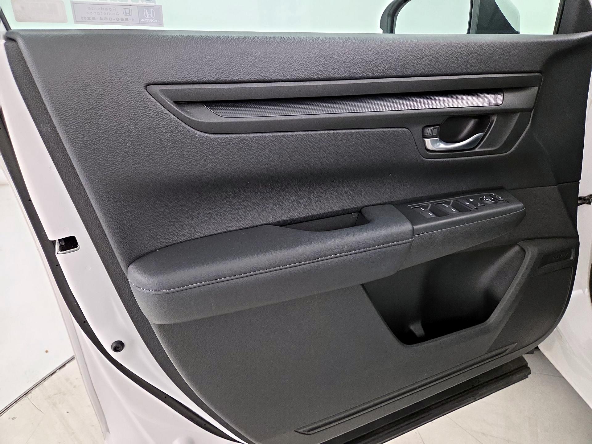 Thumbnail: 2023 Honda CR-V - 12