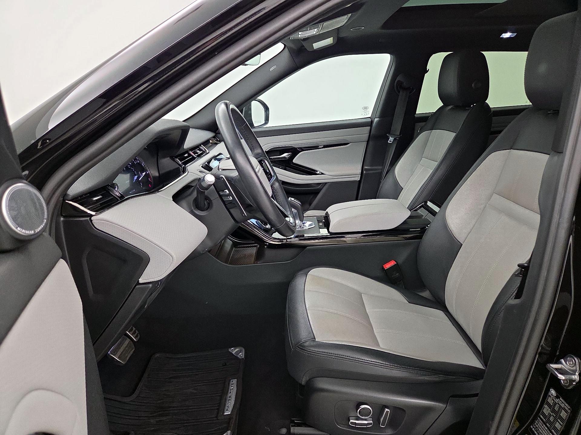 Thumbnail: 2022 Land Rover Range Rover Evoque - 11