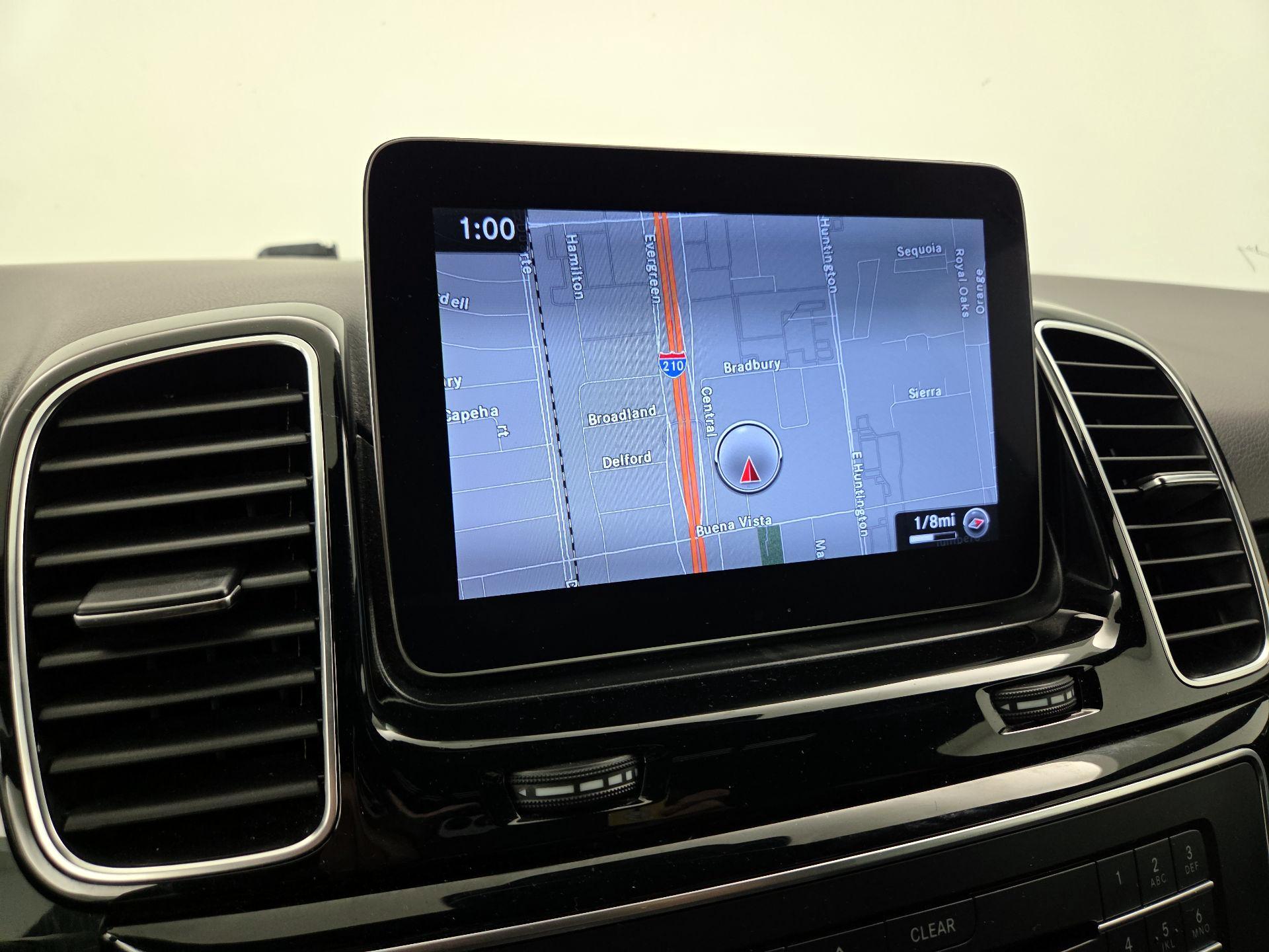 Thumbnail: 2018 Mercedes-Benz GLE - 15