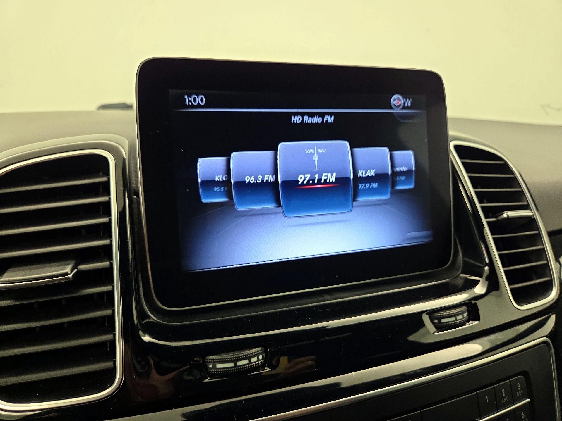 Thumbnail: 2018 Mercedes-Benz GLE - 17