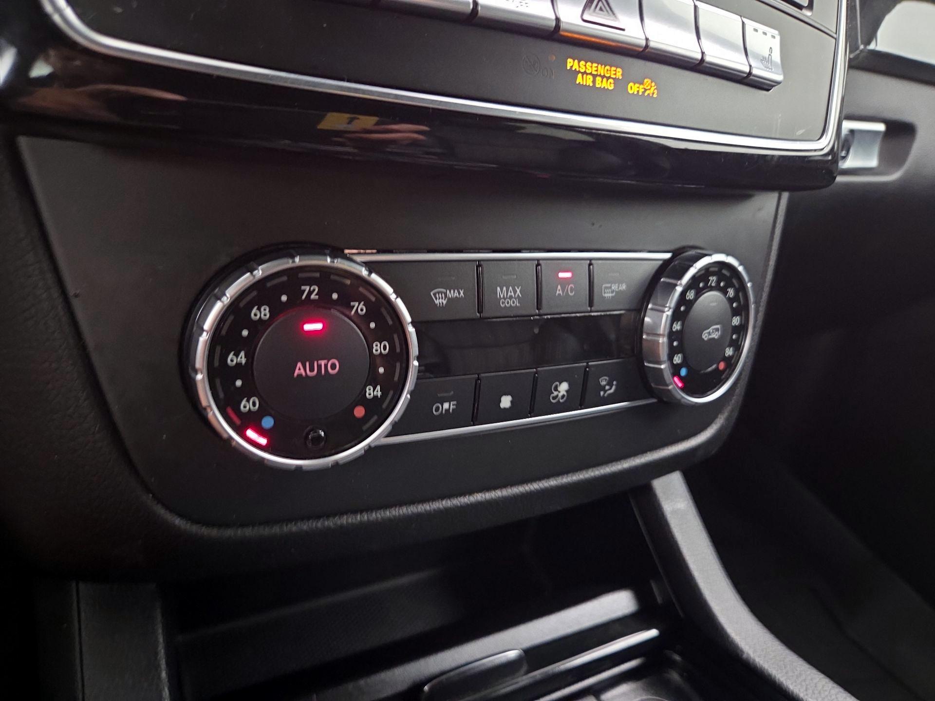 Thumbnail: 2018 Mercedes-Benz GLE - 18