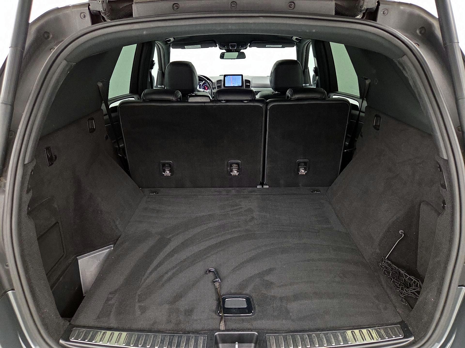 Thumbnail: 2018 Mercedes-Benz GLE - 20