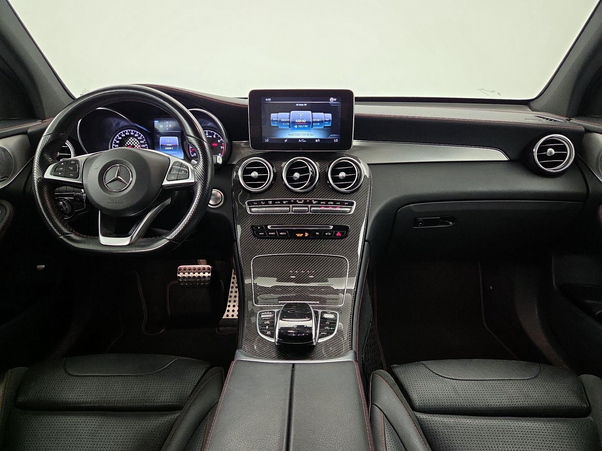 Thumbnail: 2017 Mercedes-Benz GLC - 9