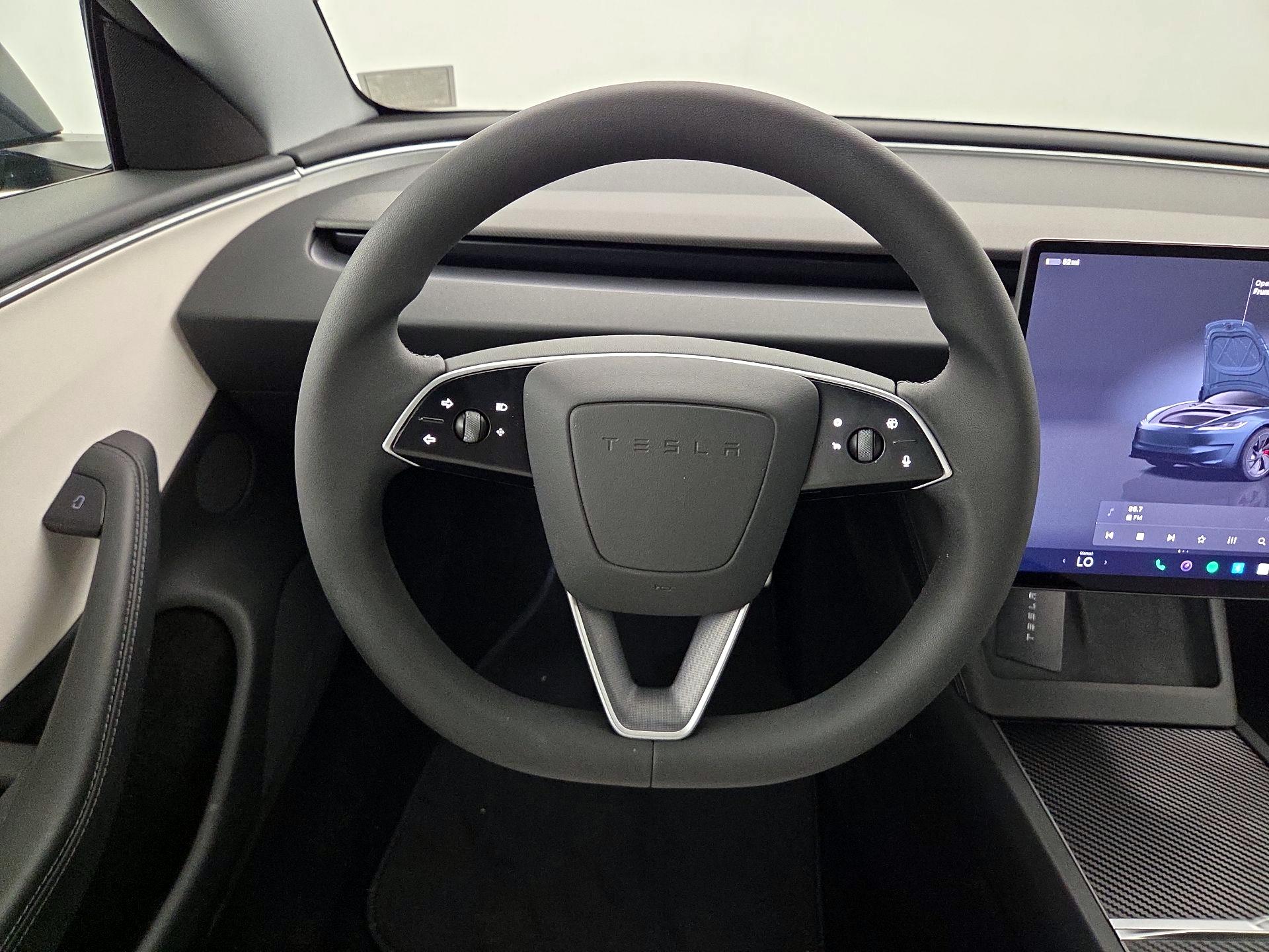 Thumbnail: 2024 Tesla Model 3 - 10