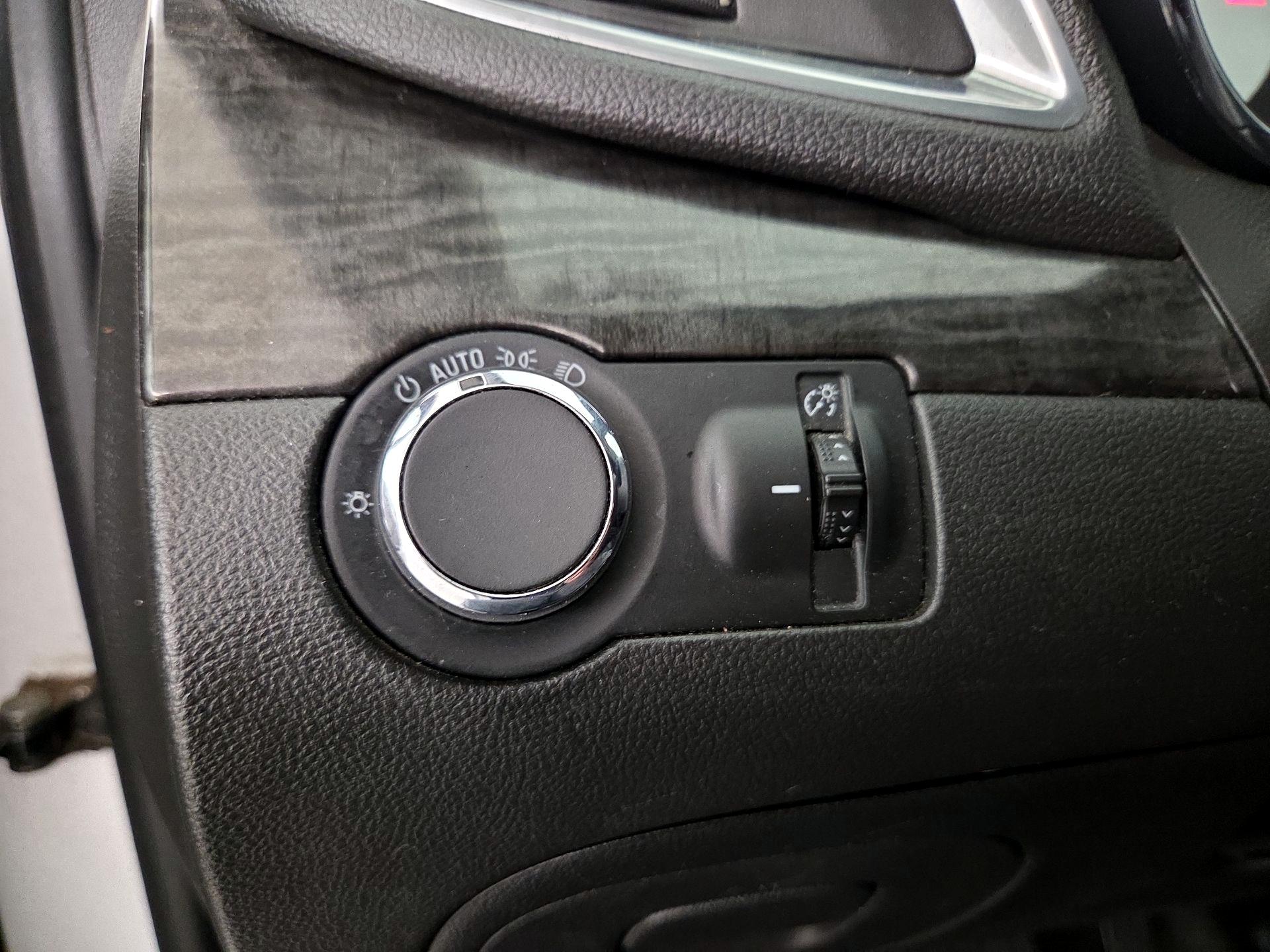 Thumbnail: 2016 Buick Encore - 13