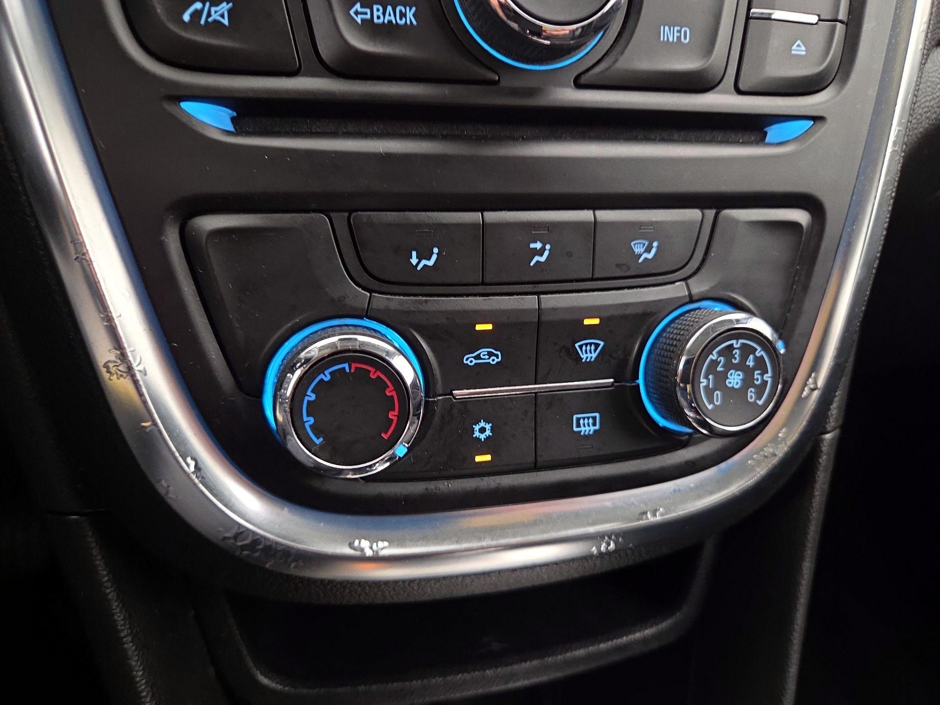 Thumbnail: 2016 Buick Encore - 16