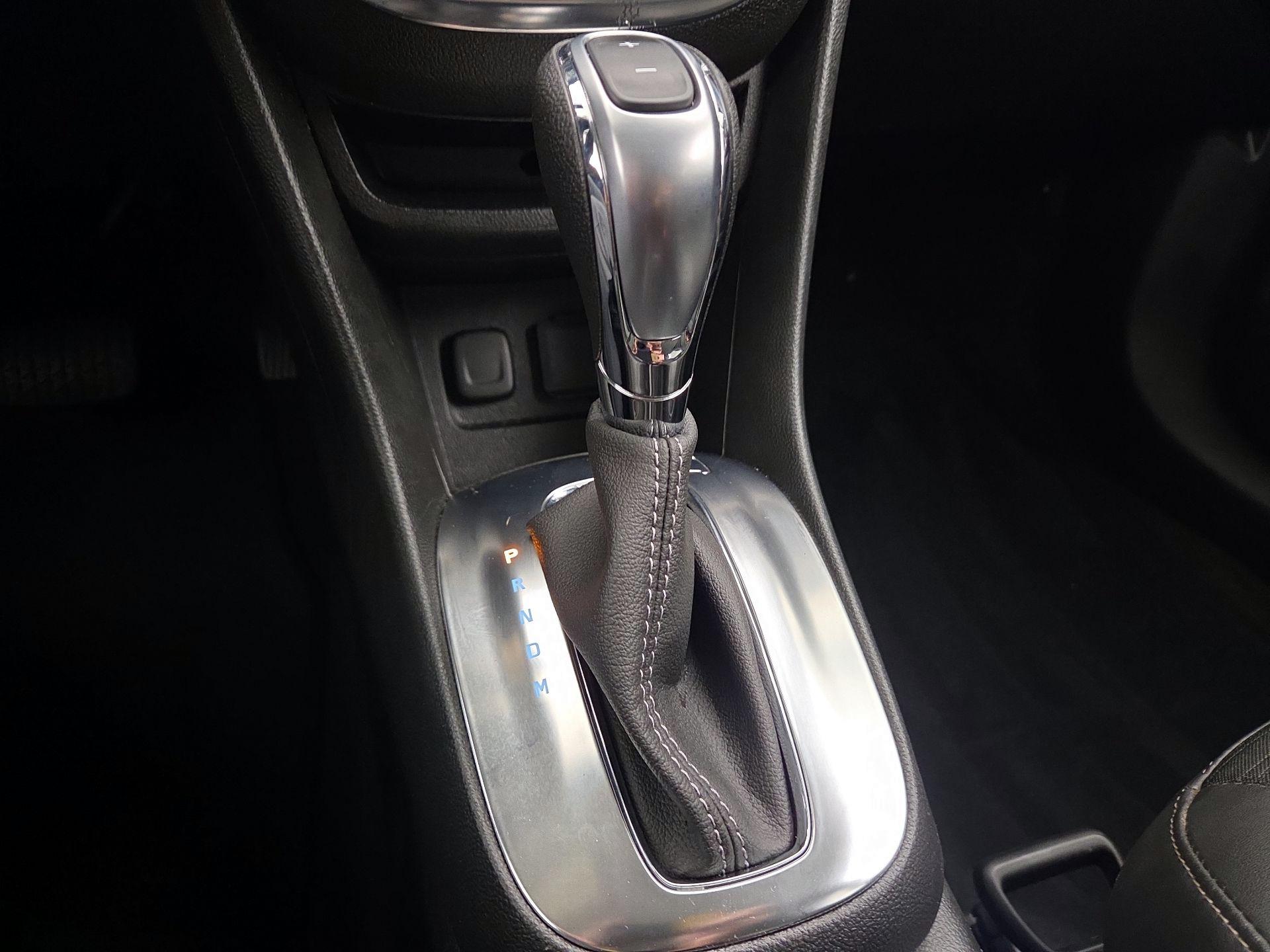 Thumbnail: 2016 Buick Encore - 17