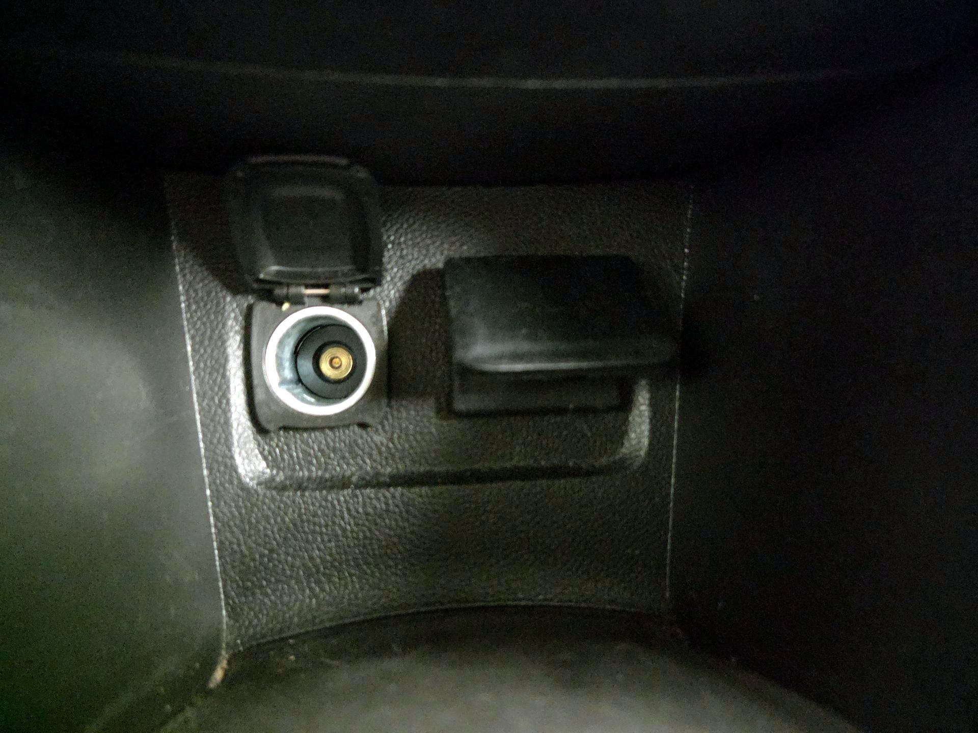 Thumbnail: 2016 Buick Encore - 18