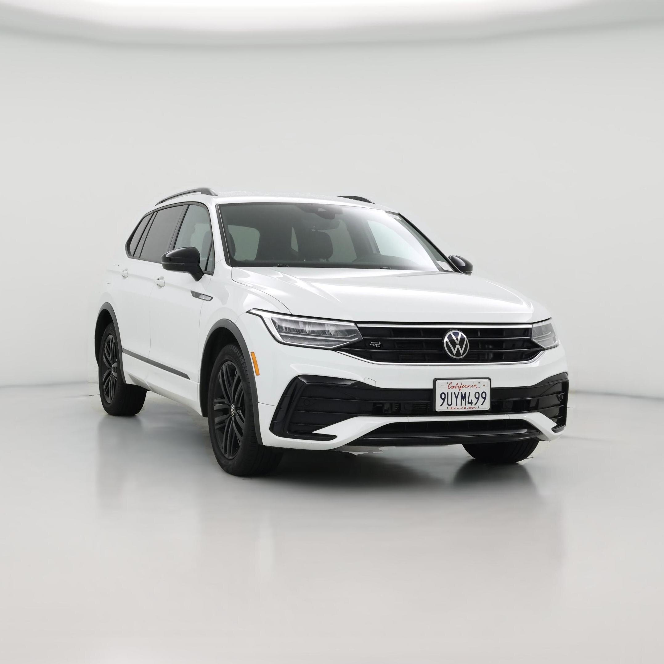 Thumbnail: 2022 Volkswagen Tiguan - 1