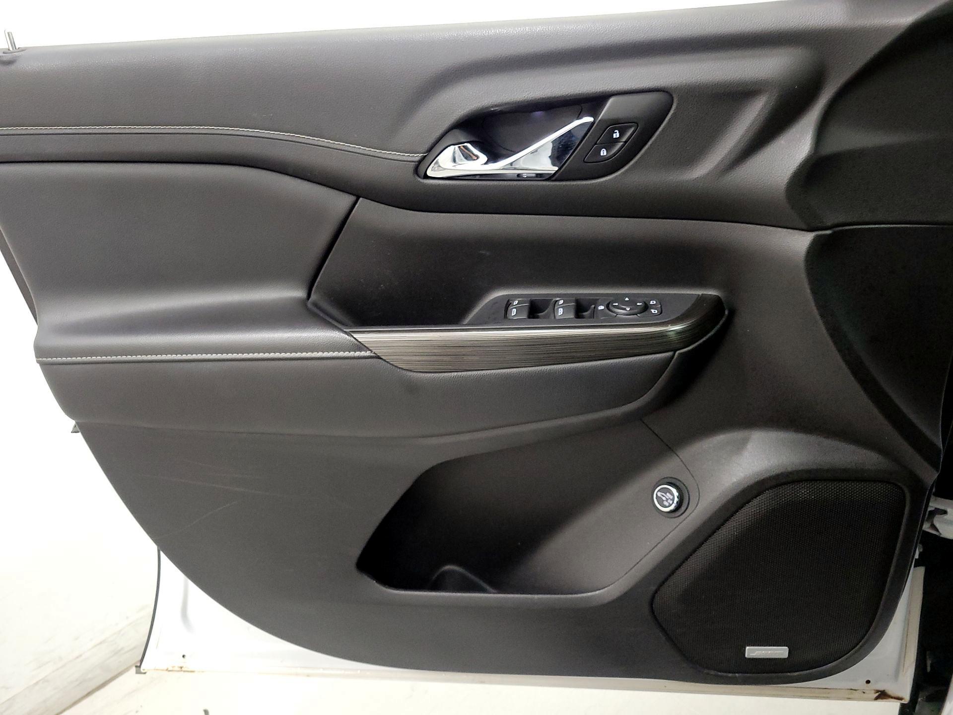 Thumbnail: 2023 GMC Acadia - 12