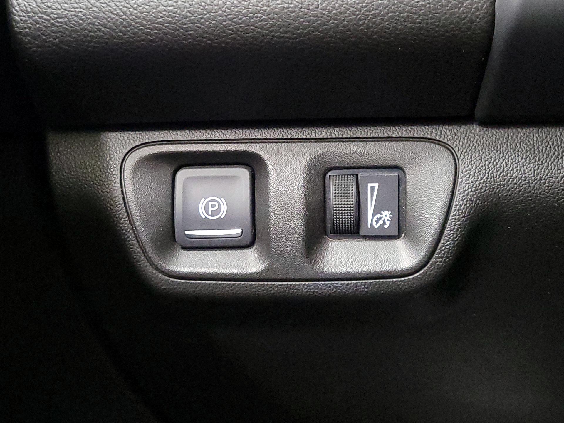 Thumbnail: 2023 GMC Acadia - 13