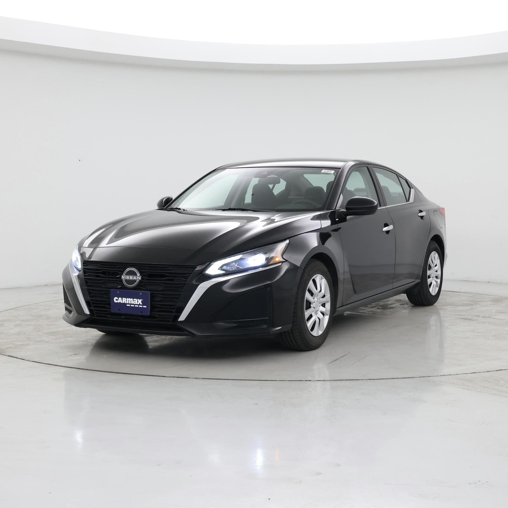 Thumbnail: 2023 Nissan Altima - 4