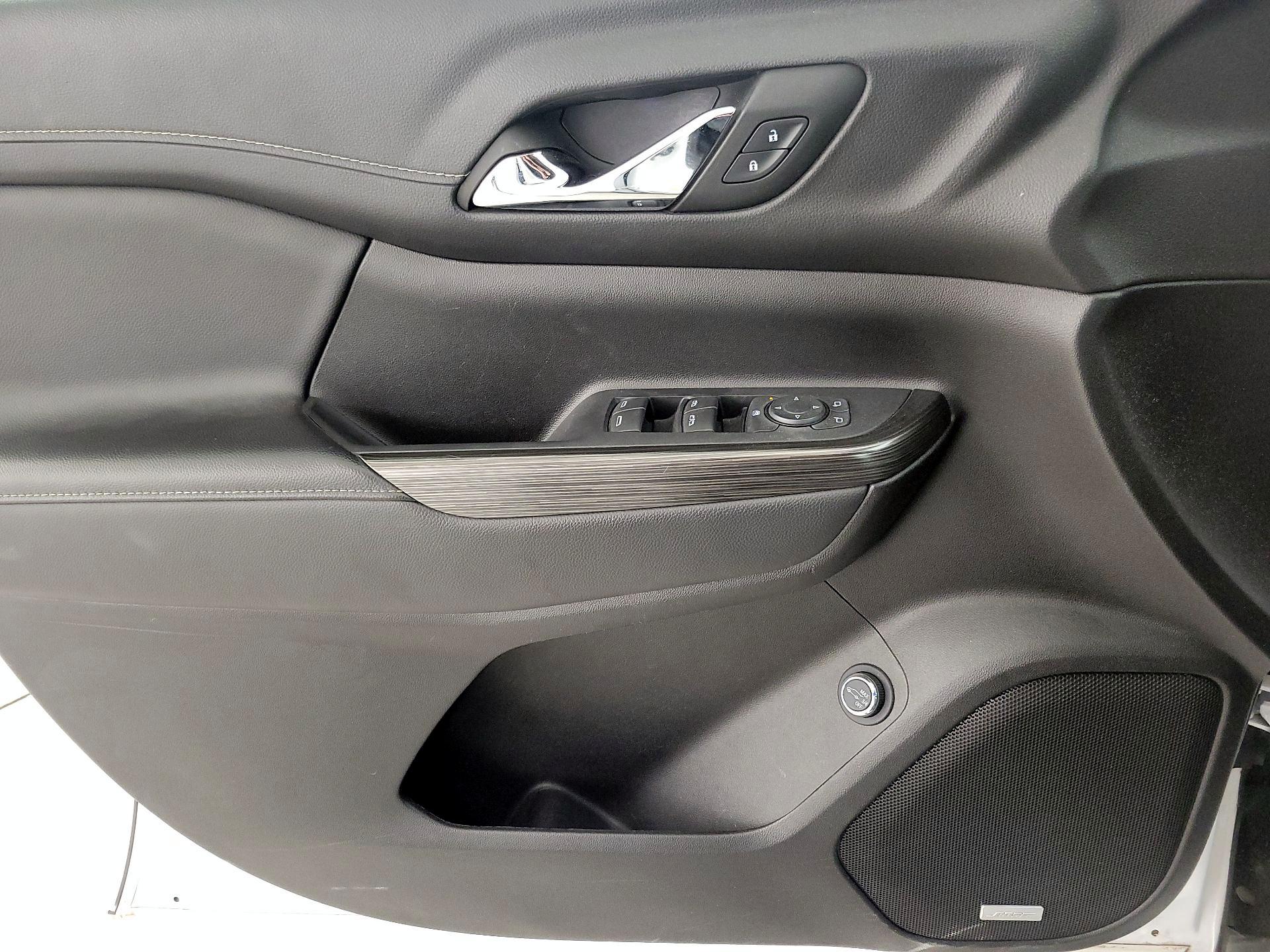 Thumbnail: 2023 GMC Acadia - 12