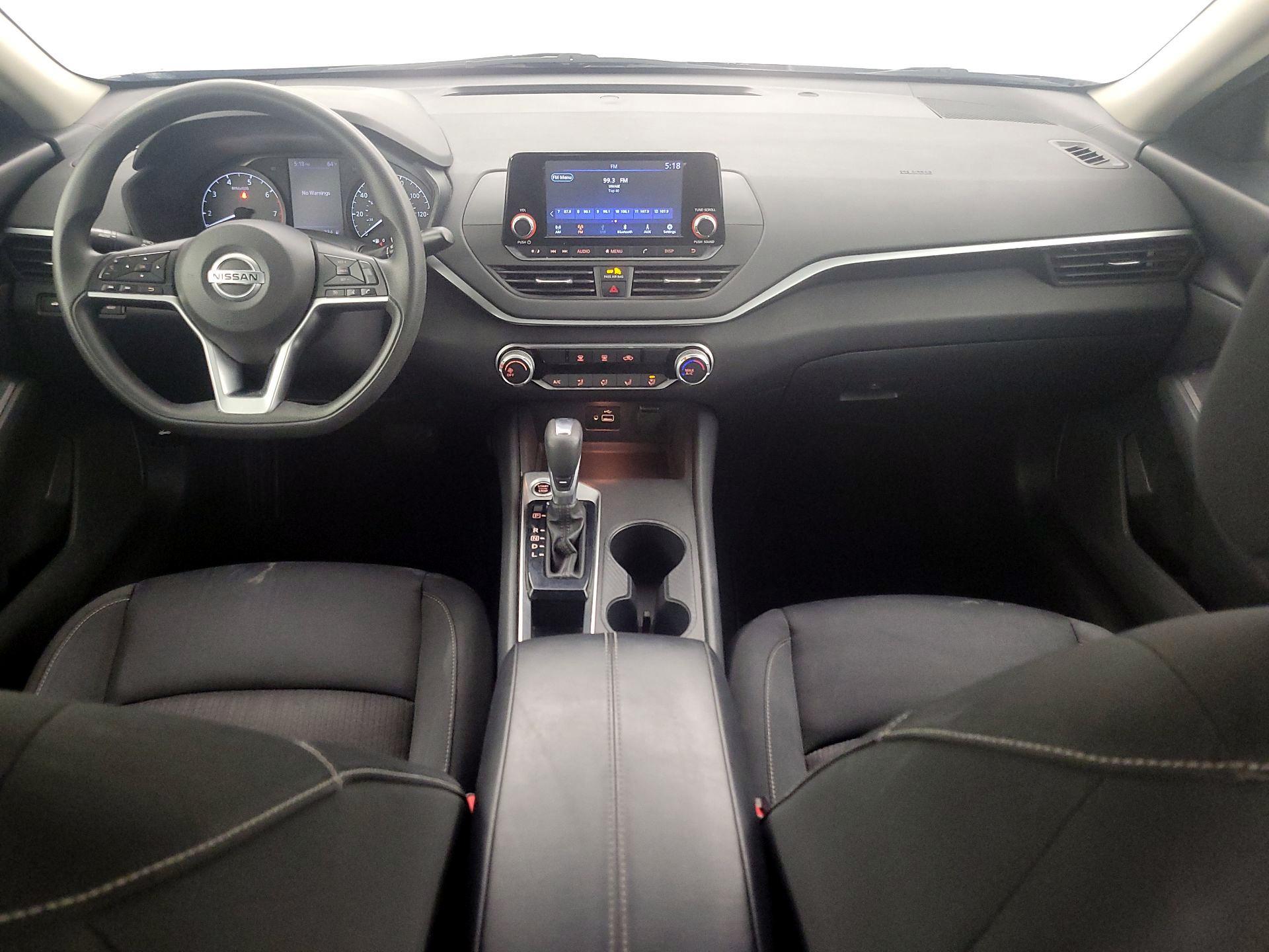 Thumbnail: 2021 Nissan Altima - 9