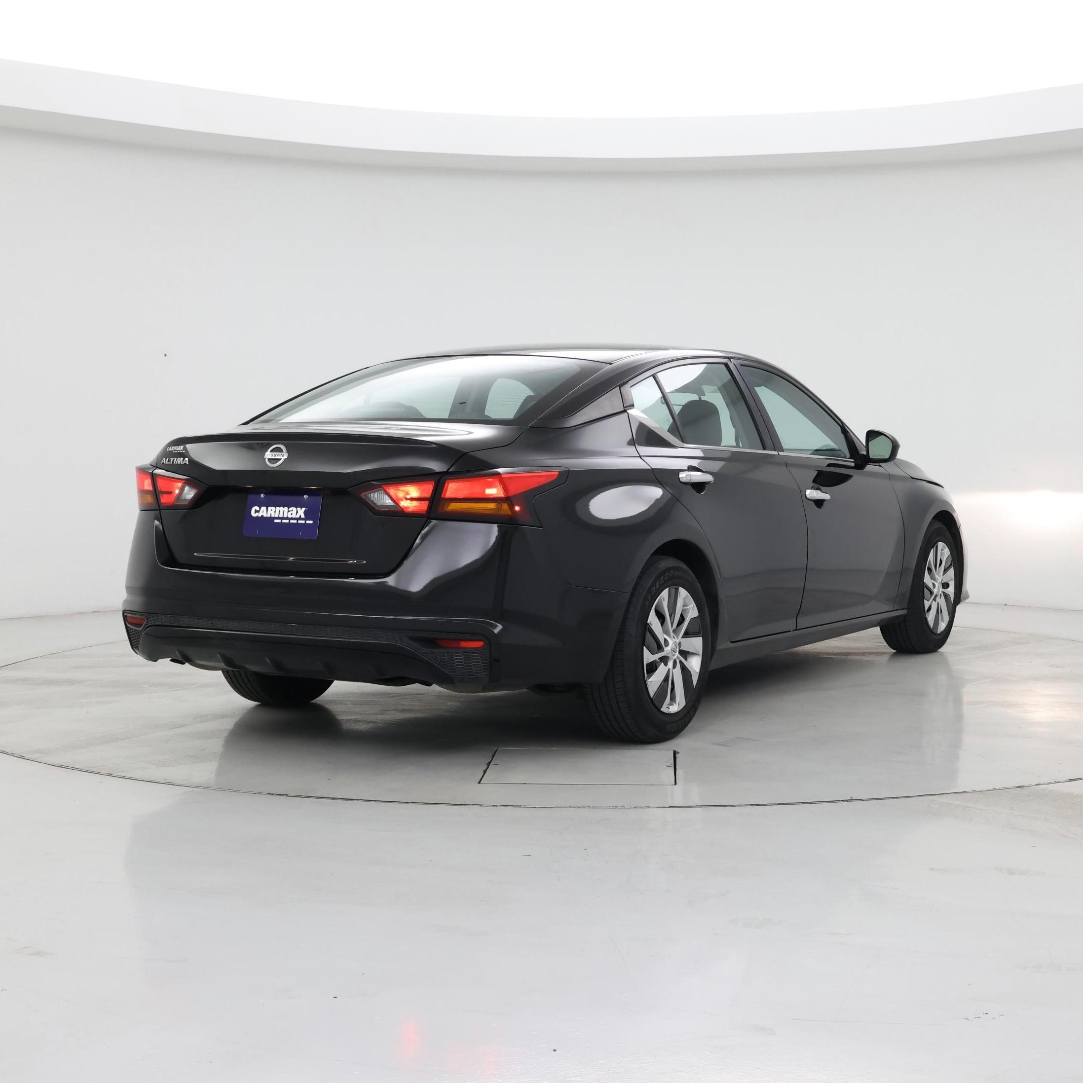 Thumbnail: 2021 Nissan Altima - 8