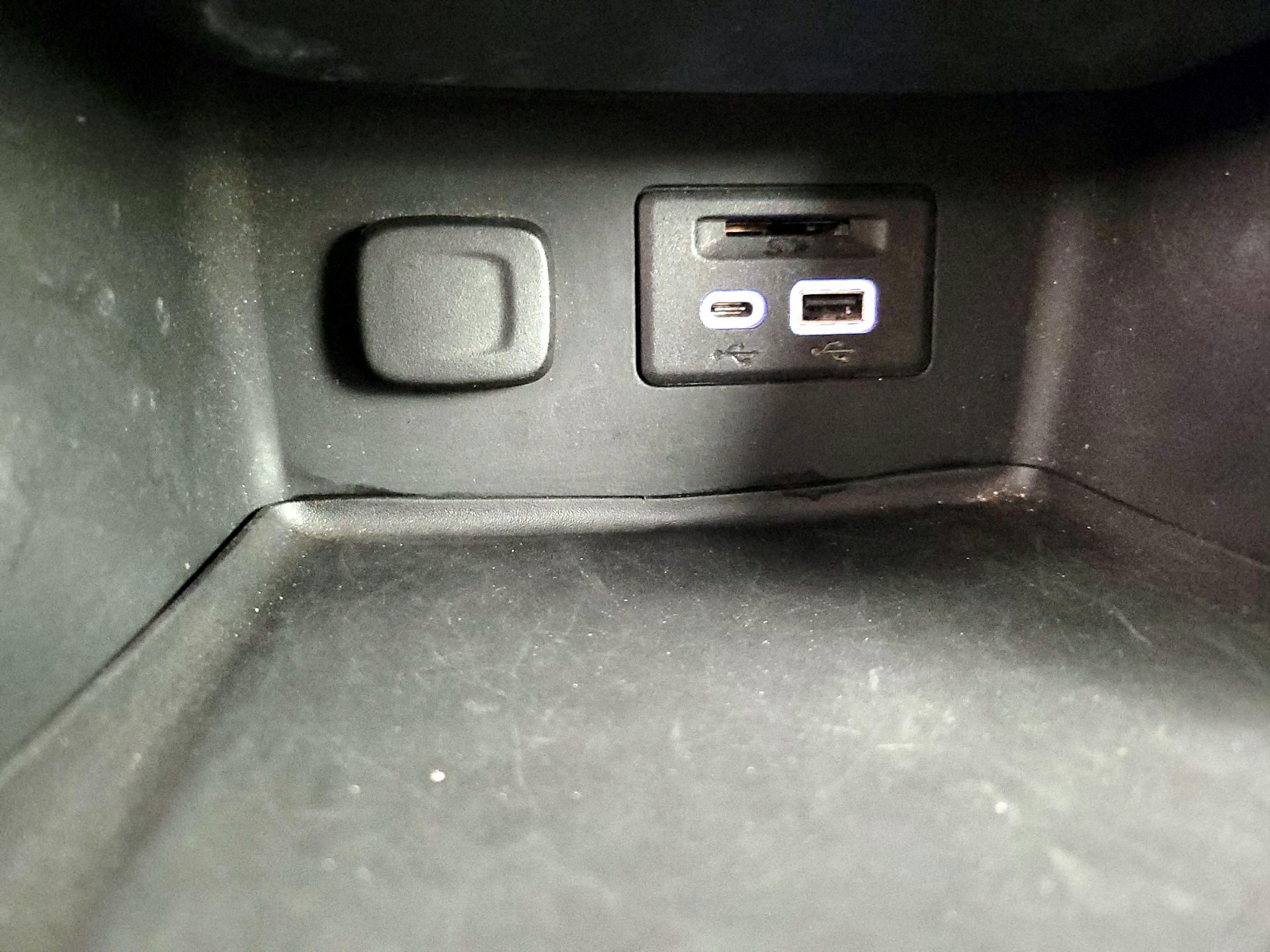 Thumbnail: 2023 GMC Acadia - 18