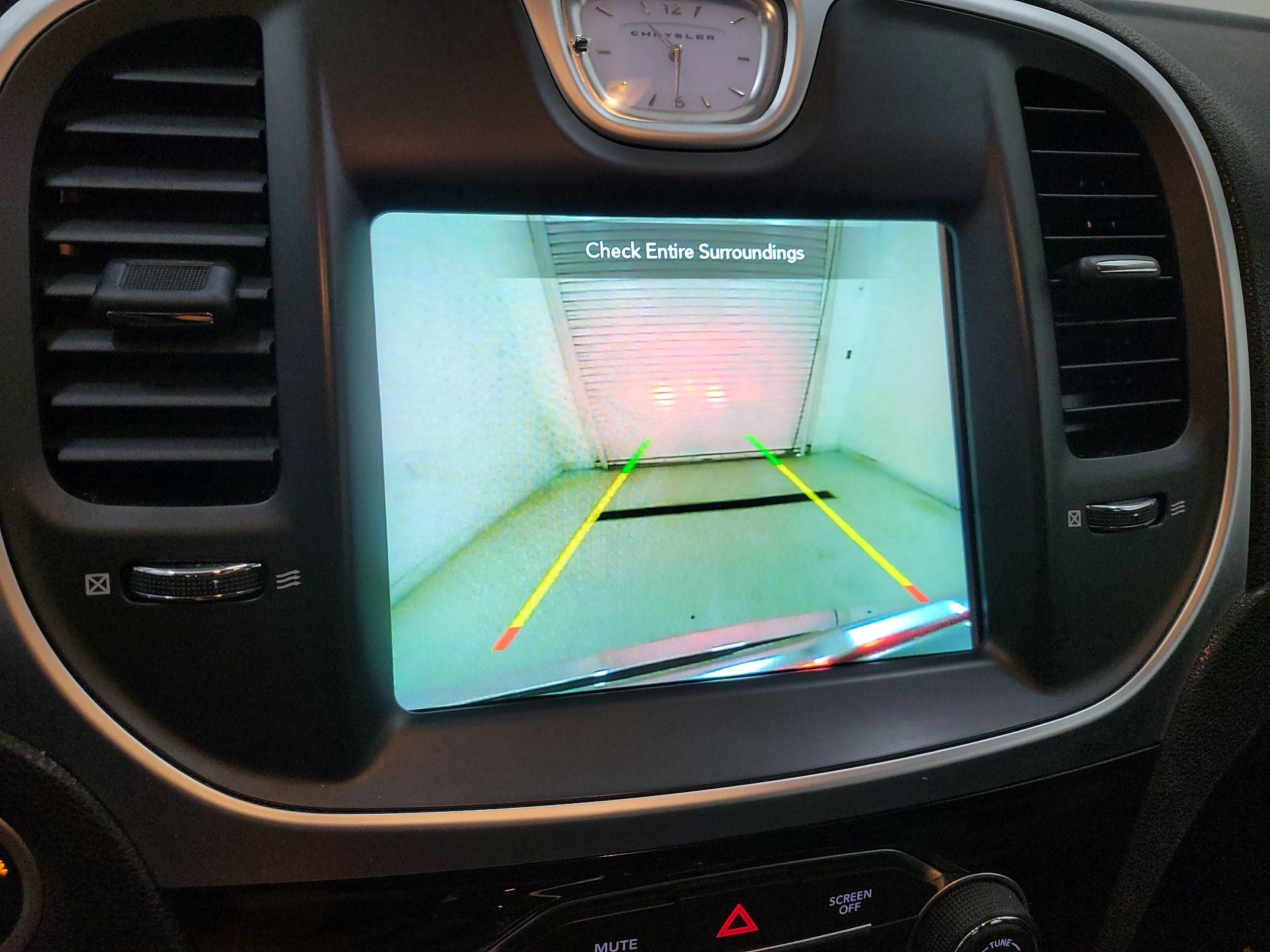 Thumbnail: 2023 Chrysler 300 - 14