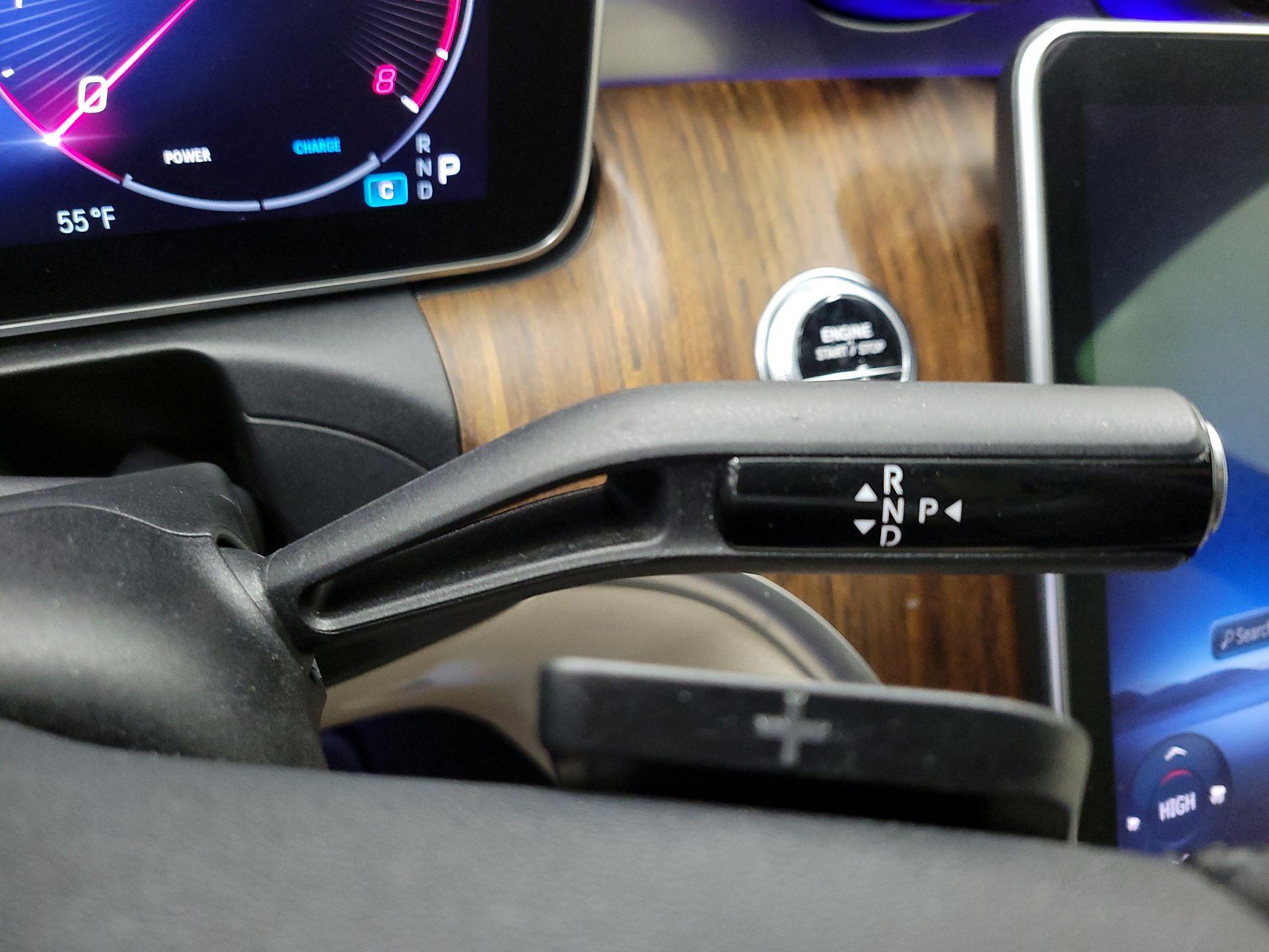 Thumbnail: 2023 Mercedes-Benz C-Class - 17