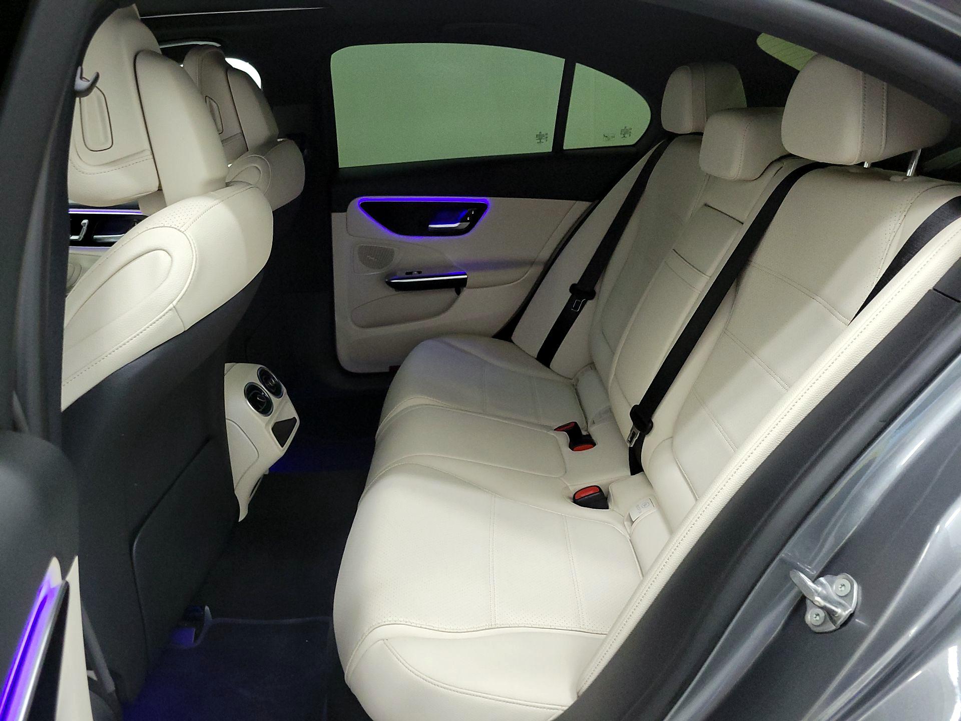 Thumbnail: 2023 Mercedes-Benz C-Class - 19