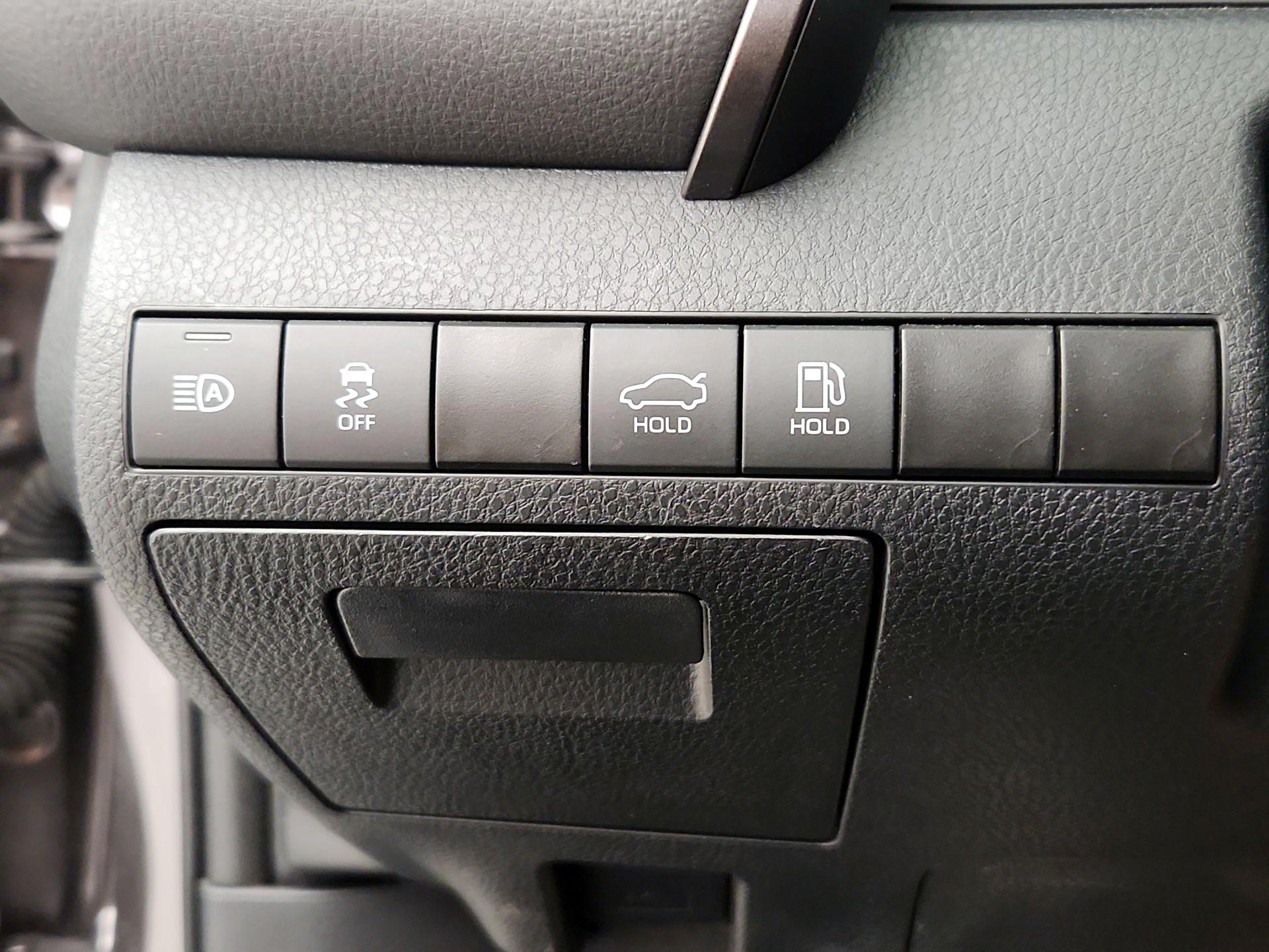 Thumbnail: 2024 Toyota Camry - 13